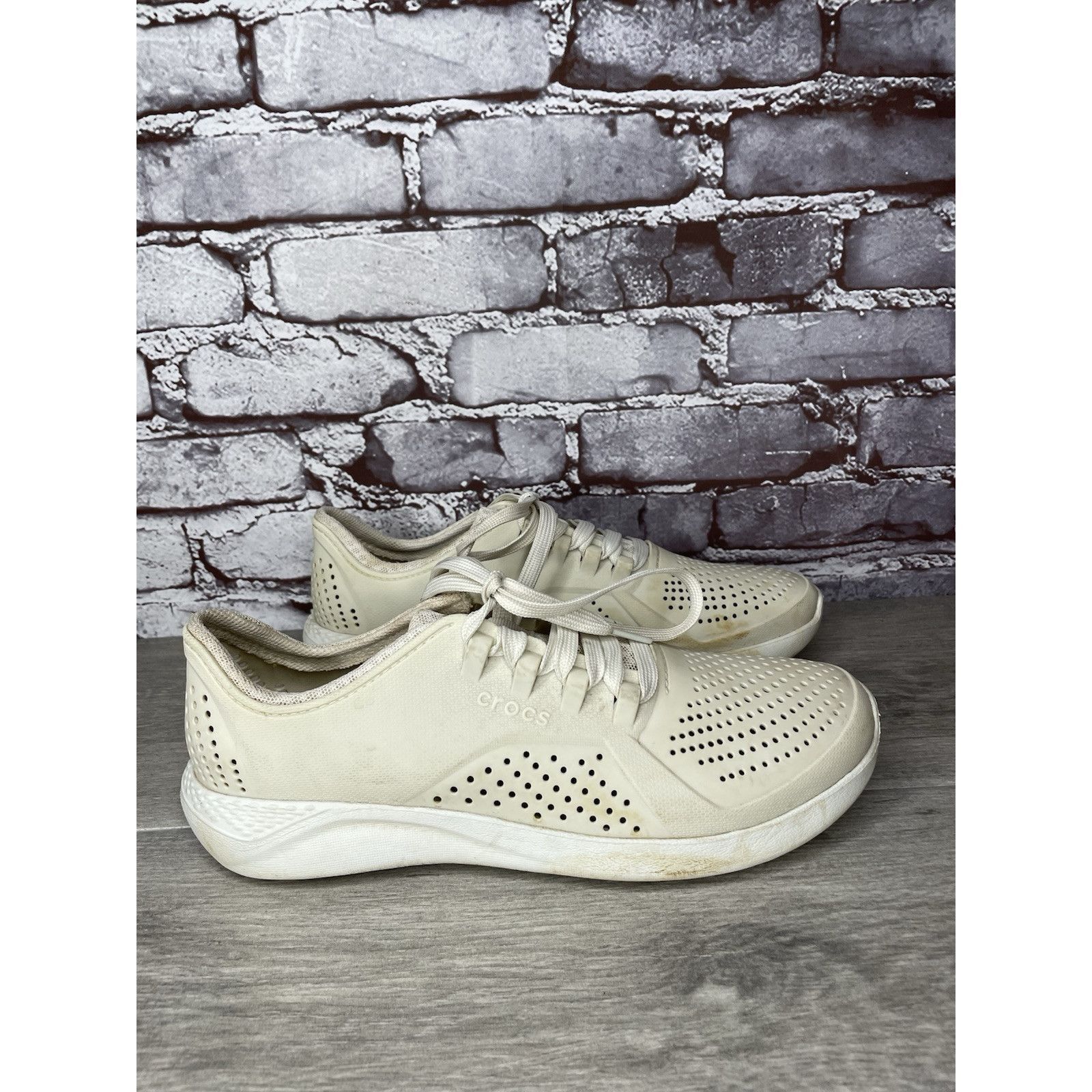 Crocs Crocs LiteRide Pacer Sneakers Shoes Women’s 11 Waterproof Pe Size US 11 / IT 41 - 3 Thumbnail