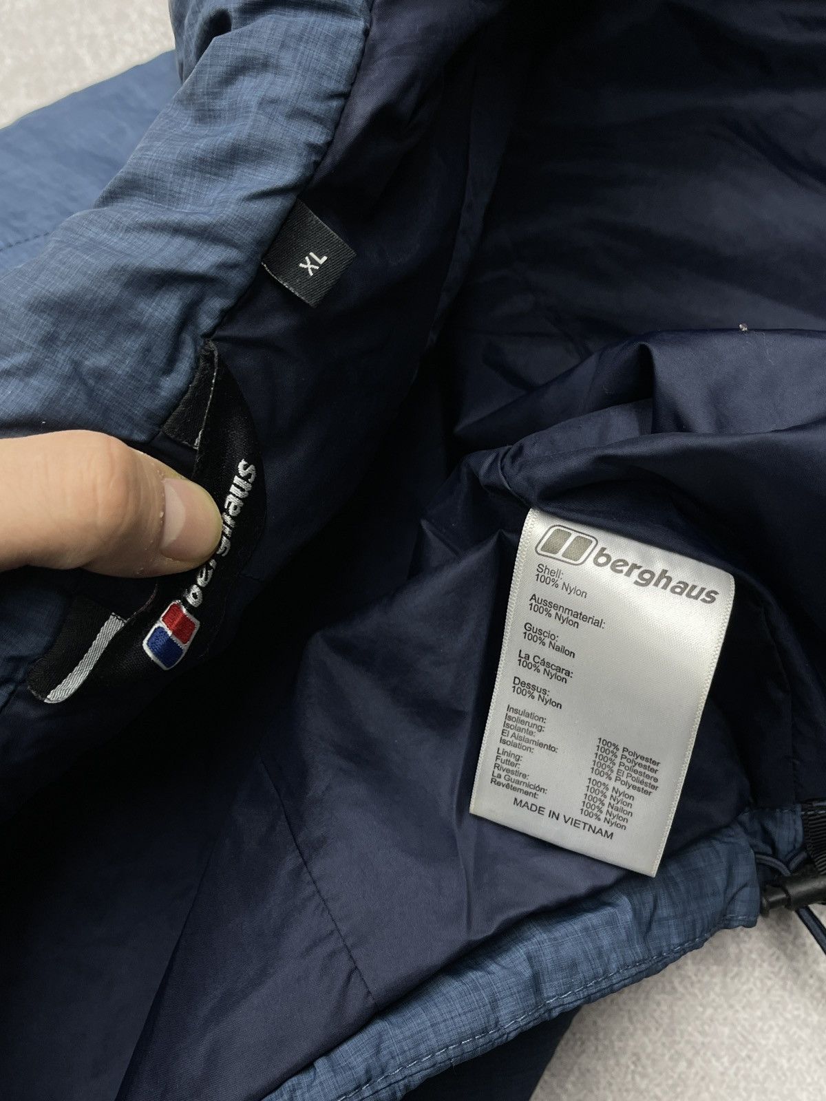 Mens Berghaus Nylon Puffer Jacket Blue Outdoor Gorpcore