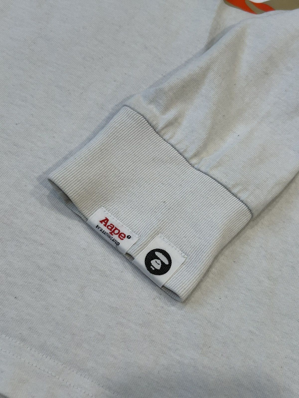 Aape × Bape RARE Aape Orange Camo Face Emblem Longsleeve by Bape Size US M / EU 48-50 / 2 - 7 Thumbnail