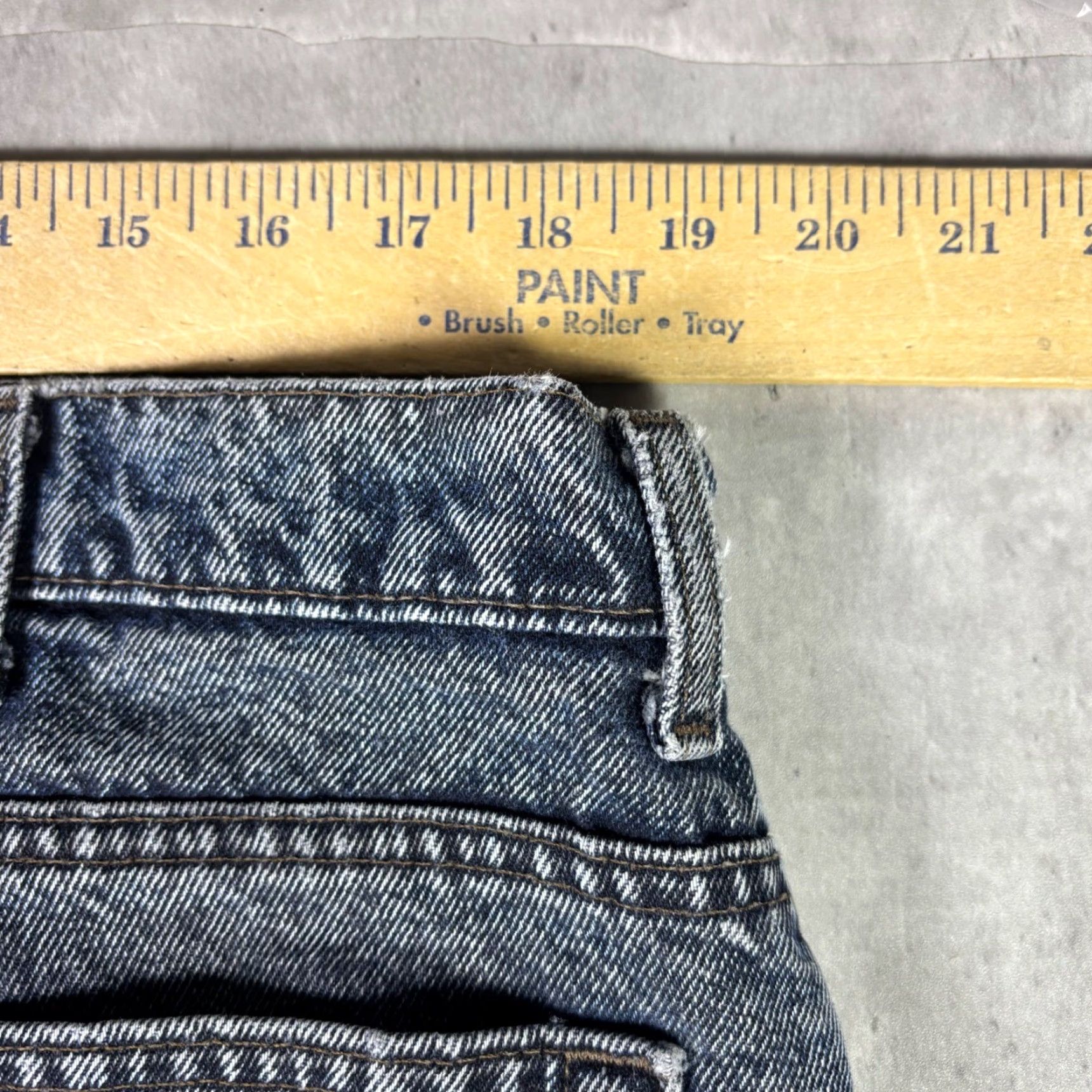Levi's VINTAGE Levi's 550 Jeans Slim Relaxed Tapered Fit 38x32 Blue Denim USA 90s Mens Size US 38 / EU 54 - 3 Thumbnail