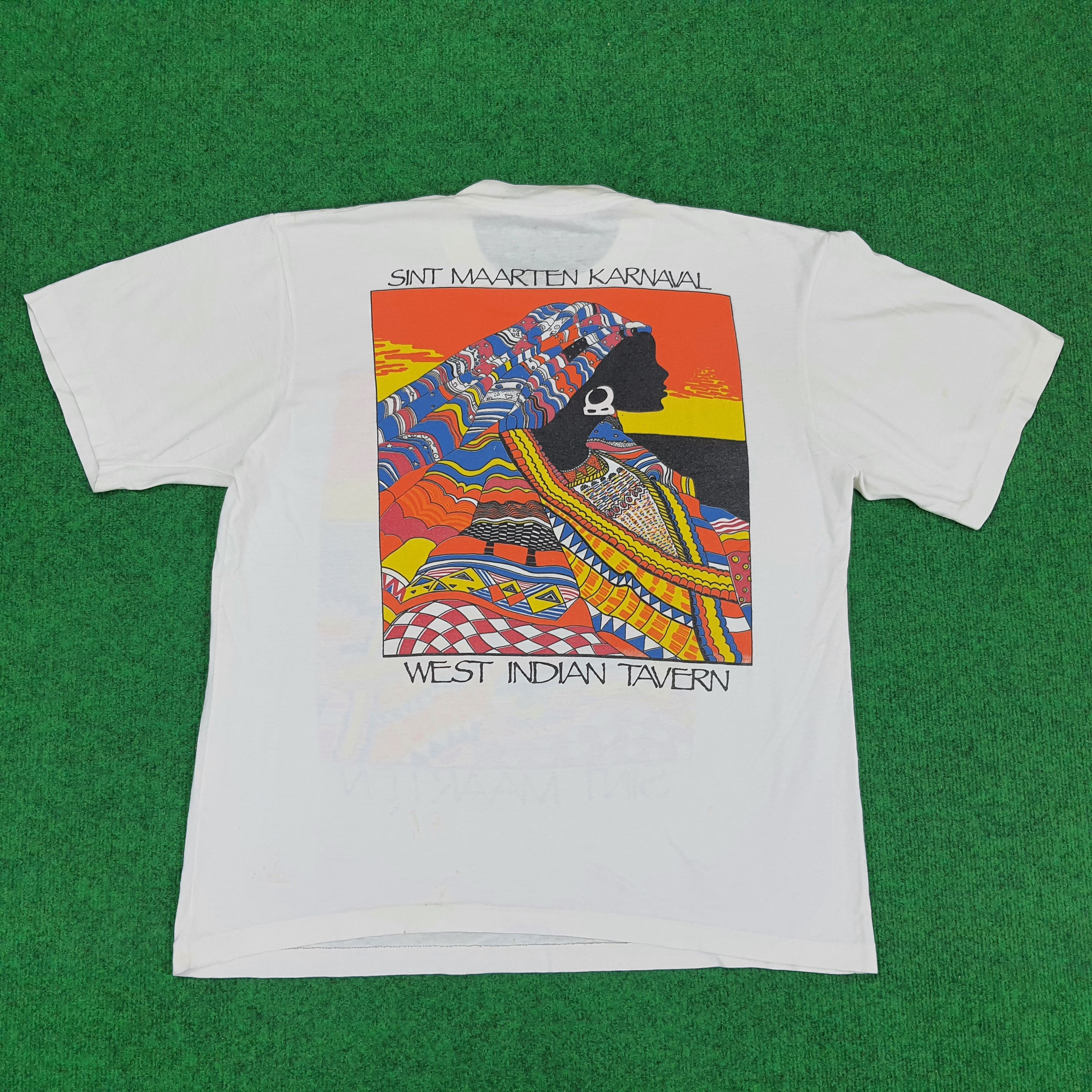 Vintage Vintage Guavaberry Sint Maarten Art T-shirt Size US L / EU 52-54 / 3 - 3 Thumbnail