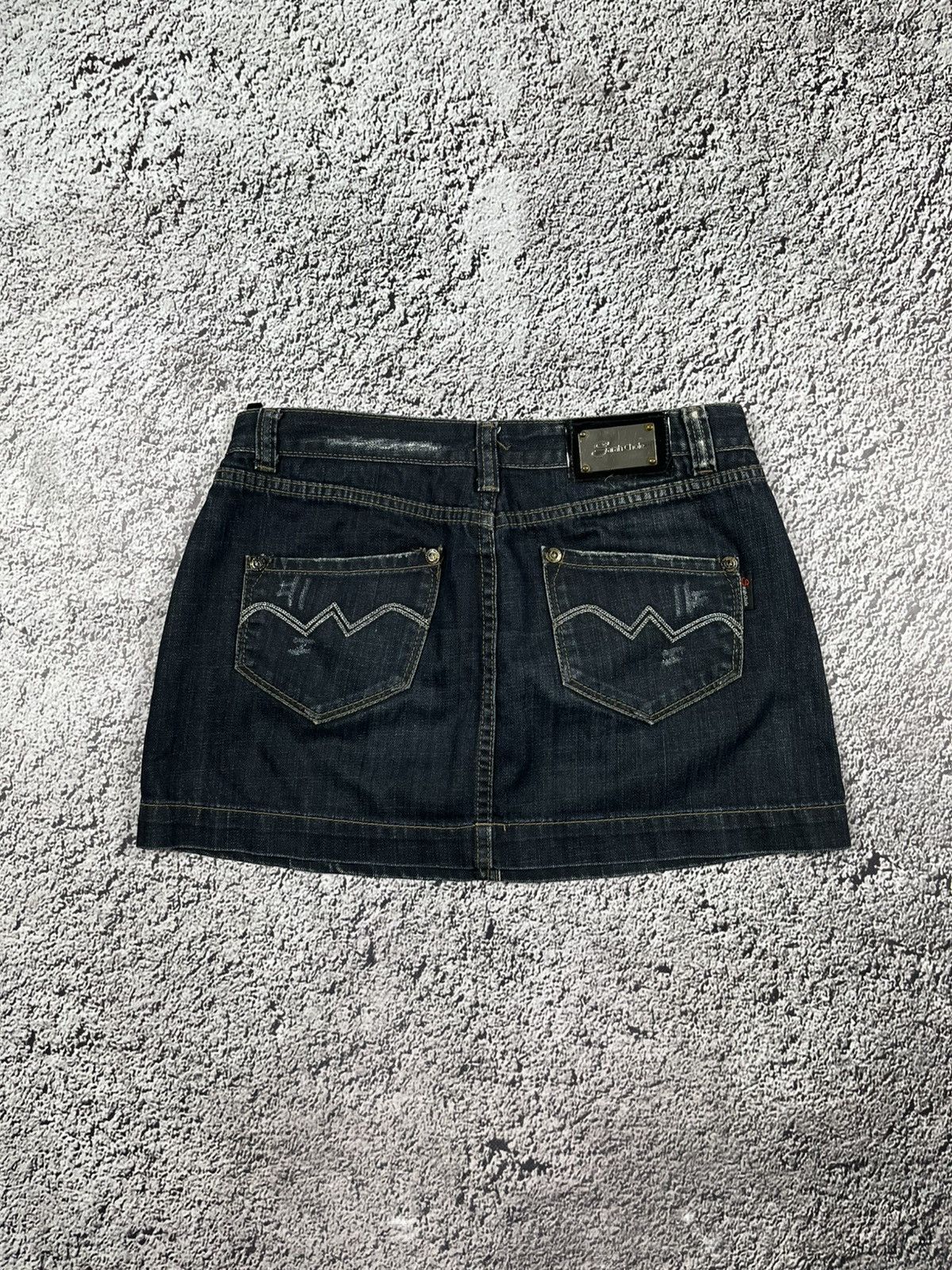 Vintage Vintage Y2K faded denim mini skirt 00s juicy style Size 32" / US 10 / IT 46 - 4 Thumbnail