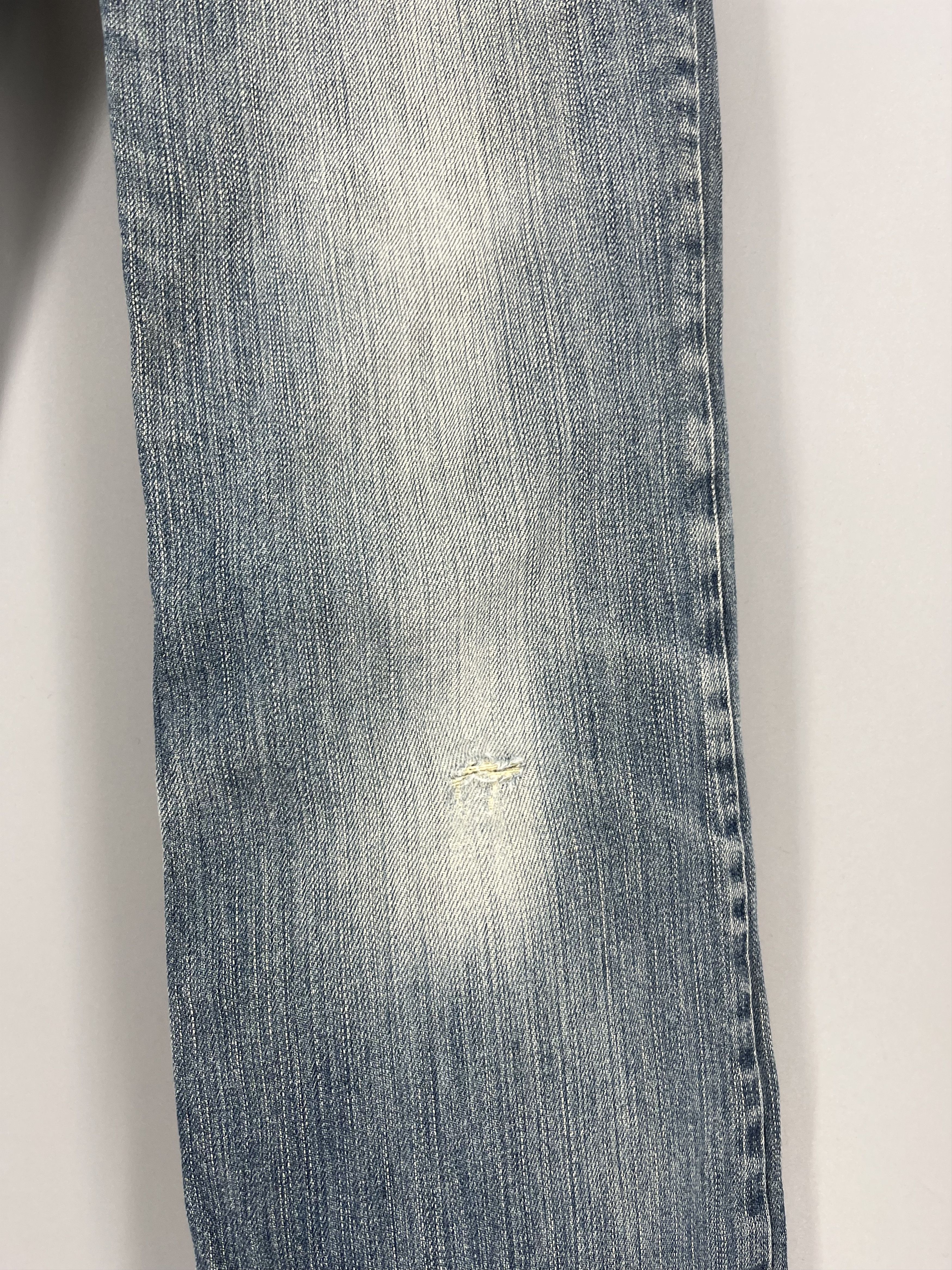 Gucci Gucci Vintage Light Wash Flared Jeans with Web Logo Patch Size 26" / US 2 / IT 38 - 8 Thumbnail