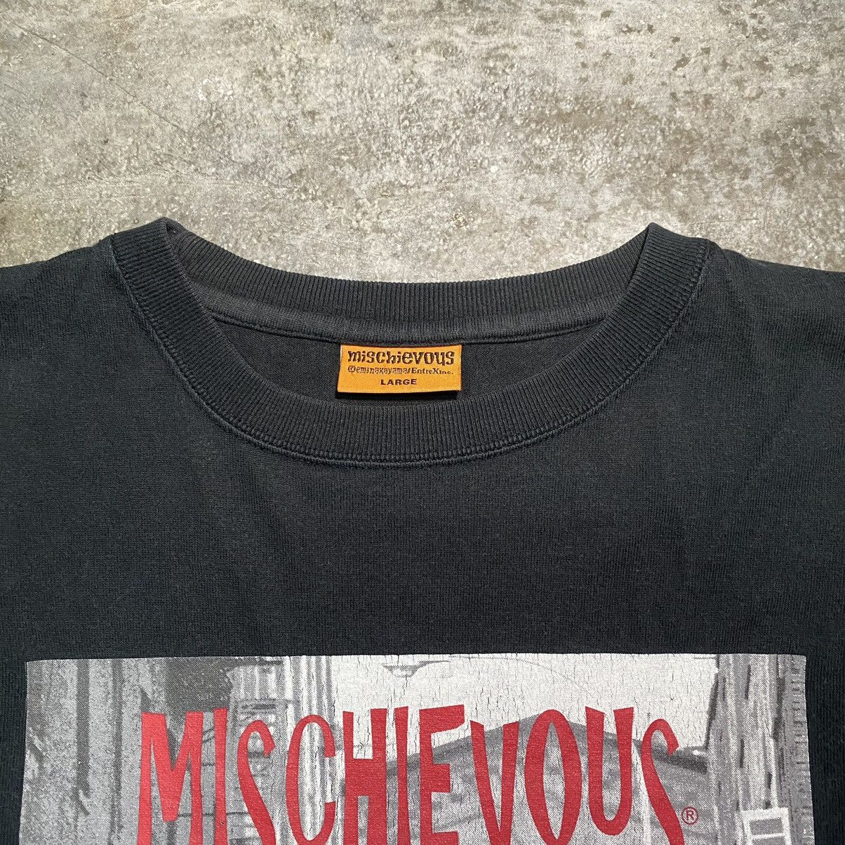 Japanese Brand Vintage Mischievous Blue Rabbit Photo Tee Punk Size US L / EU 52-54 / 3 - 2 Thumbnail