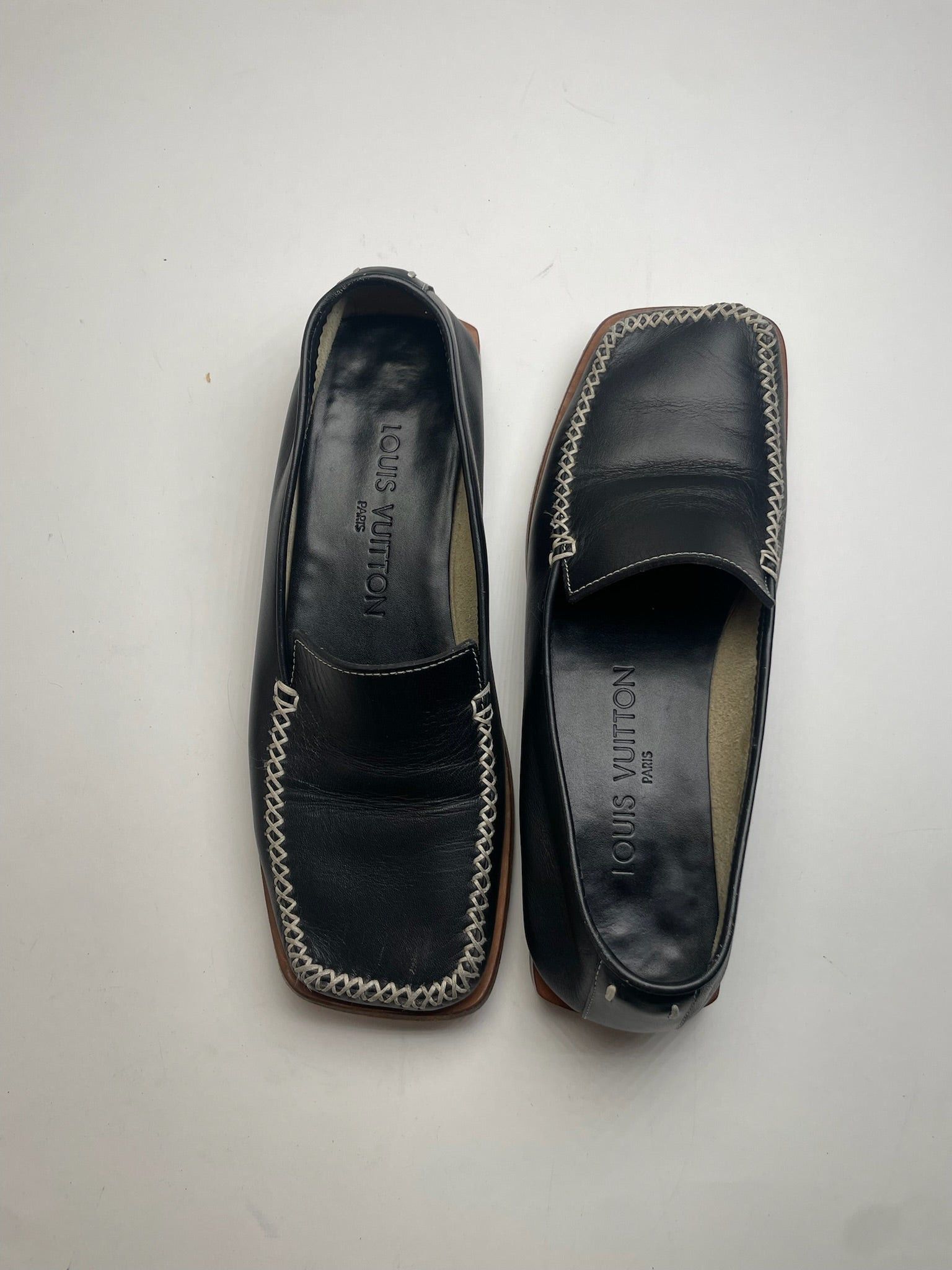 Louis Vuitton Vintage Leather Loafer Black EU35,5 Size US 4.5 / IT 34.5 - 1 Thumbnail