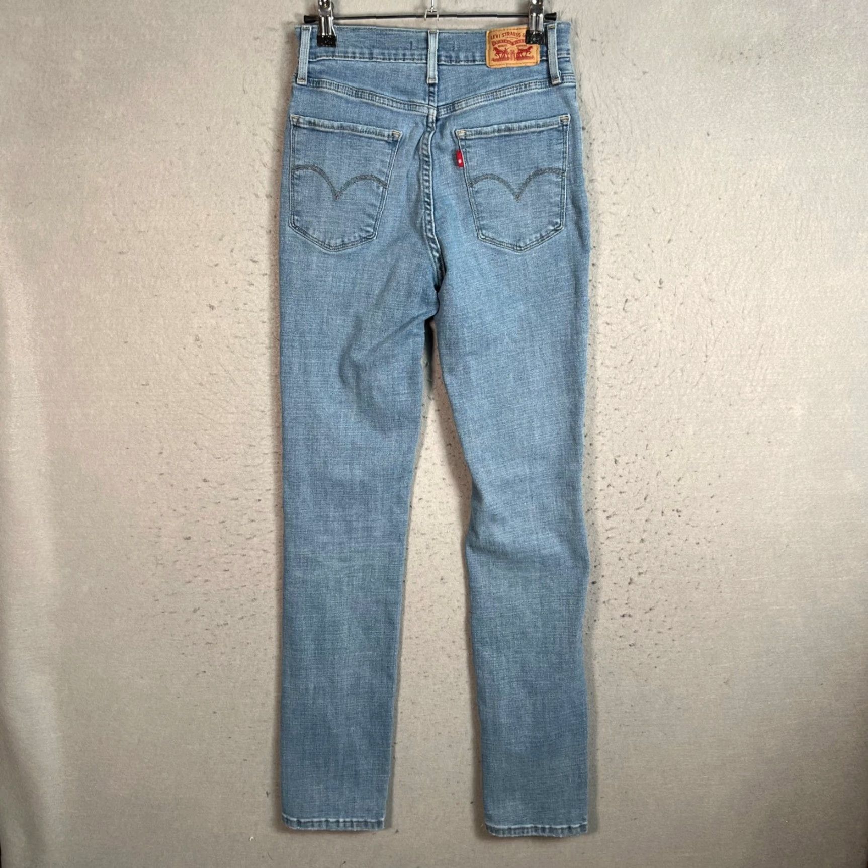 Levi's Levi's Women's High Rise Straight Jeans 27 Light Blue Distressed Denim Size 27" / US 4 / IT 40 - 2 Thumbnail