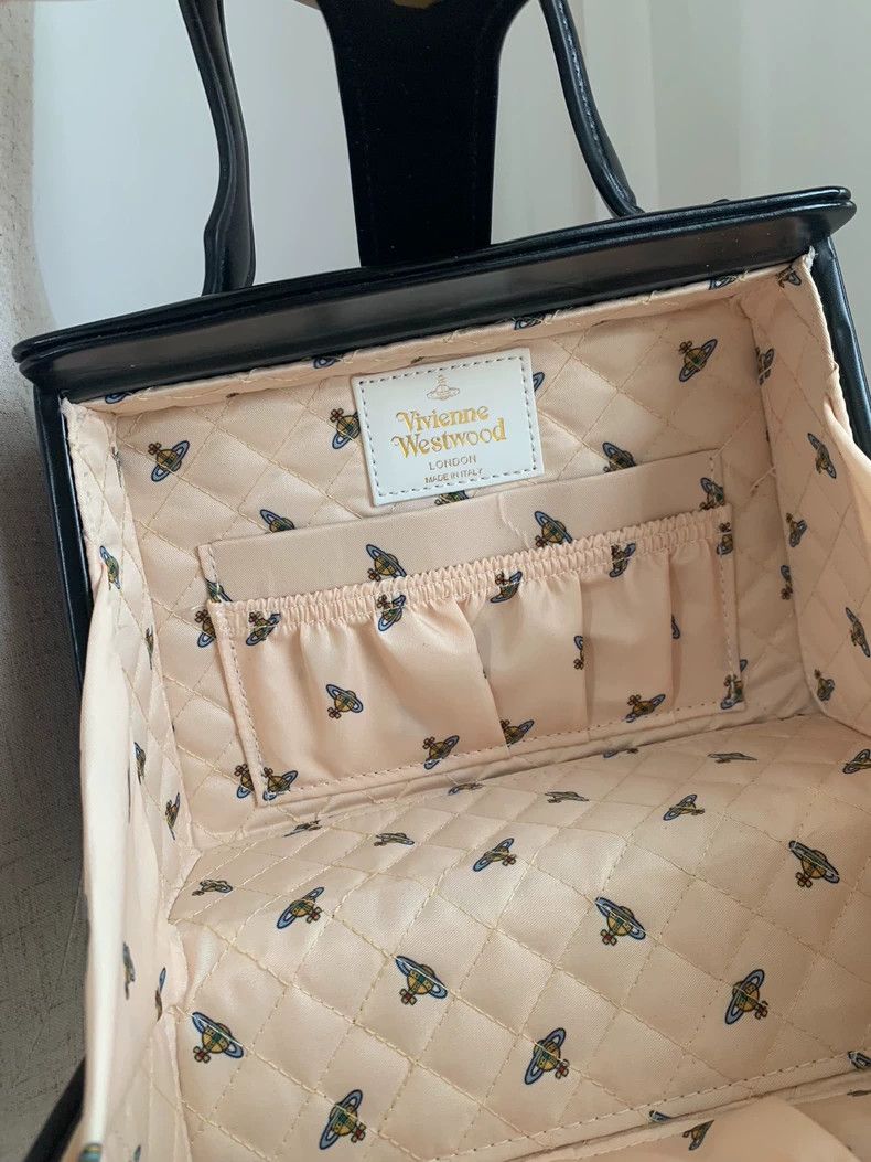 Vivienne Westwood Vivienne Westwood Saturn logo retro lock bag handbag Size ONE SIZE - 9 Thumbnail