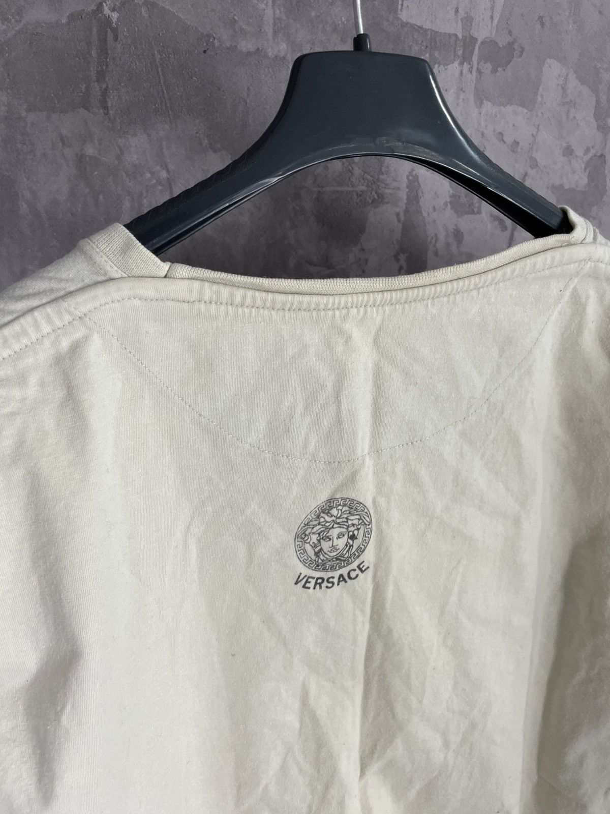 Versace Jeans Couture Versace vintage baggy Archival Rare t-shirt Size US M / EU 48-50 / 2 - 8 Thumbnail