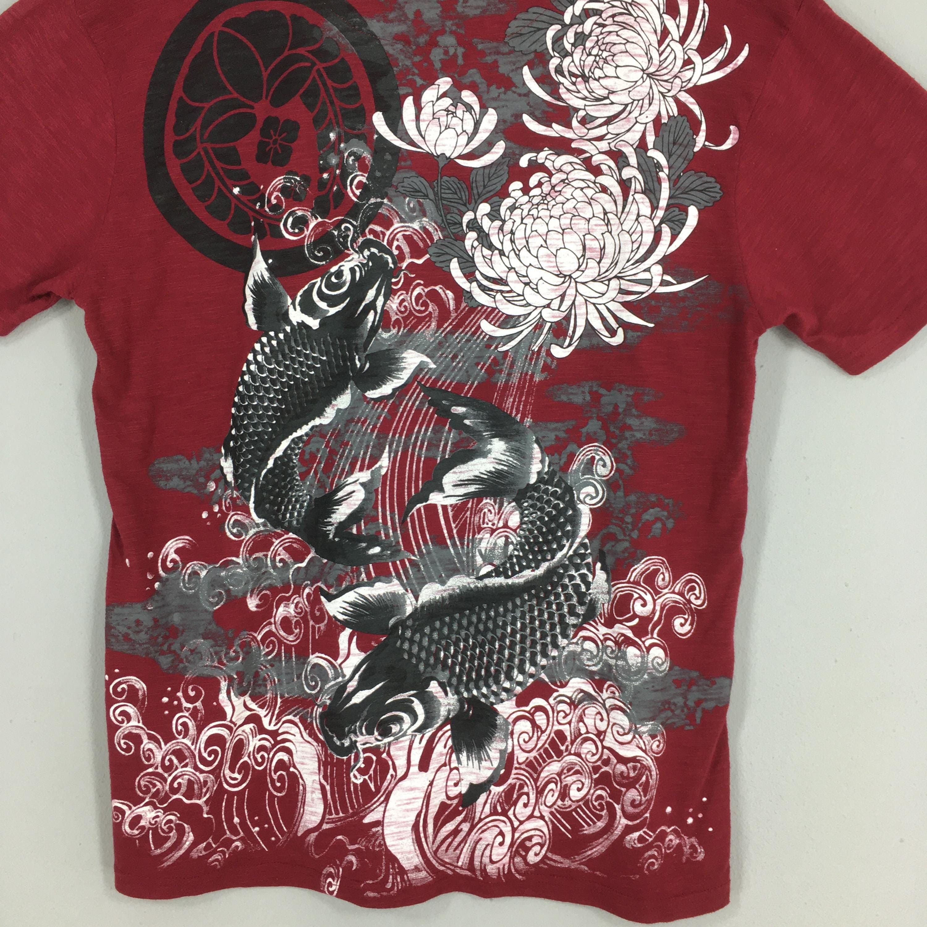 Japanese Brand Vintage Fish Koi Japanese Culture Sukajan Red Tshirt Large Size US L / EU 52-54 / 3 - 8 Thumbnail