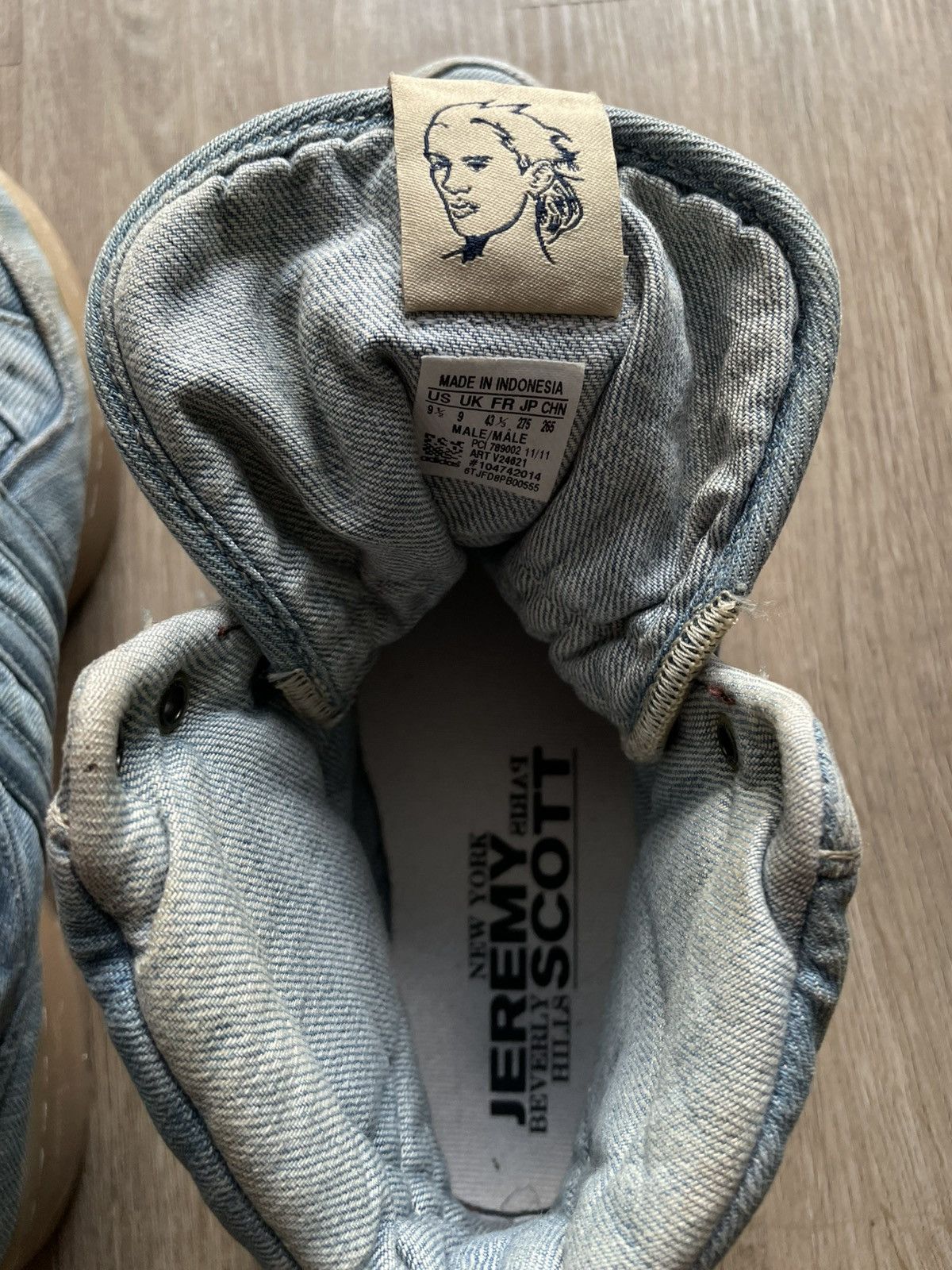 Adidas × Jeremy Scott Adidas x Jeremy Scott JS Wings Denim 2.0 Size US 9.5 / EU 42-43 - 5 Thumbnail