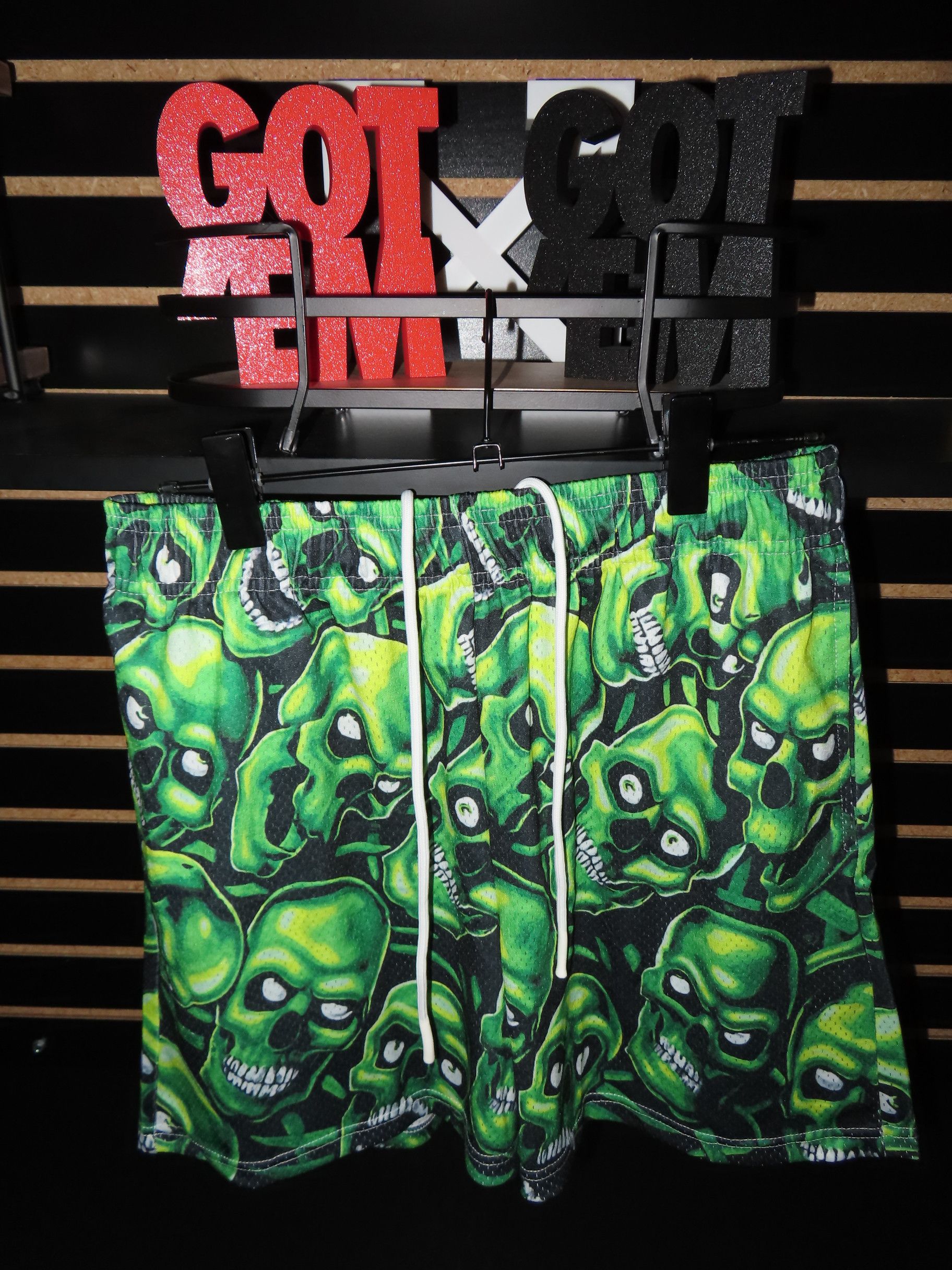 Bravest Studios Skully Shorts Size US 34 / EU 50 - 1 Thumbnail
