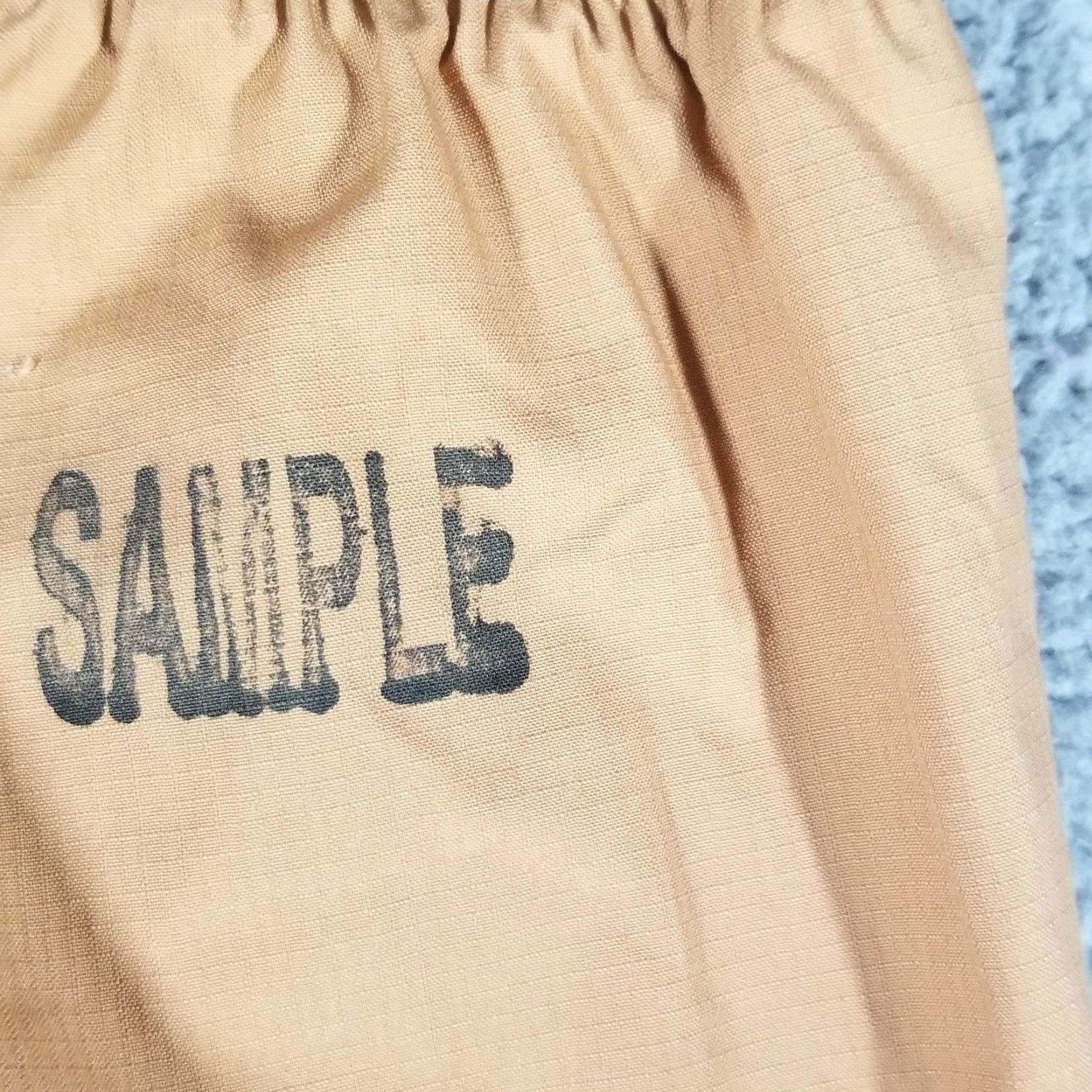 Nike Nike Cargo Pants Womens Small Flax Brown Woven Swoosh Drawcord Sample FV7643 Size 28" / US 6 / IT 42 - 3 Thumbnail