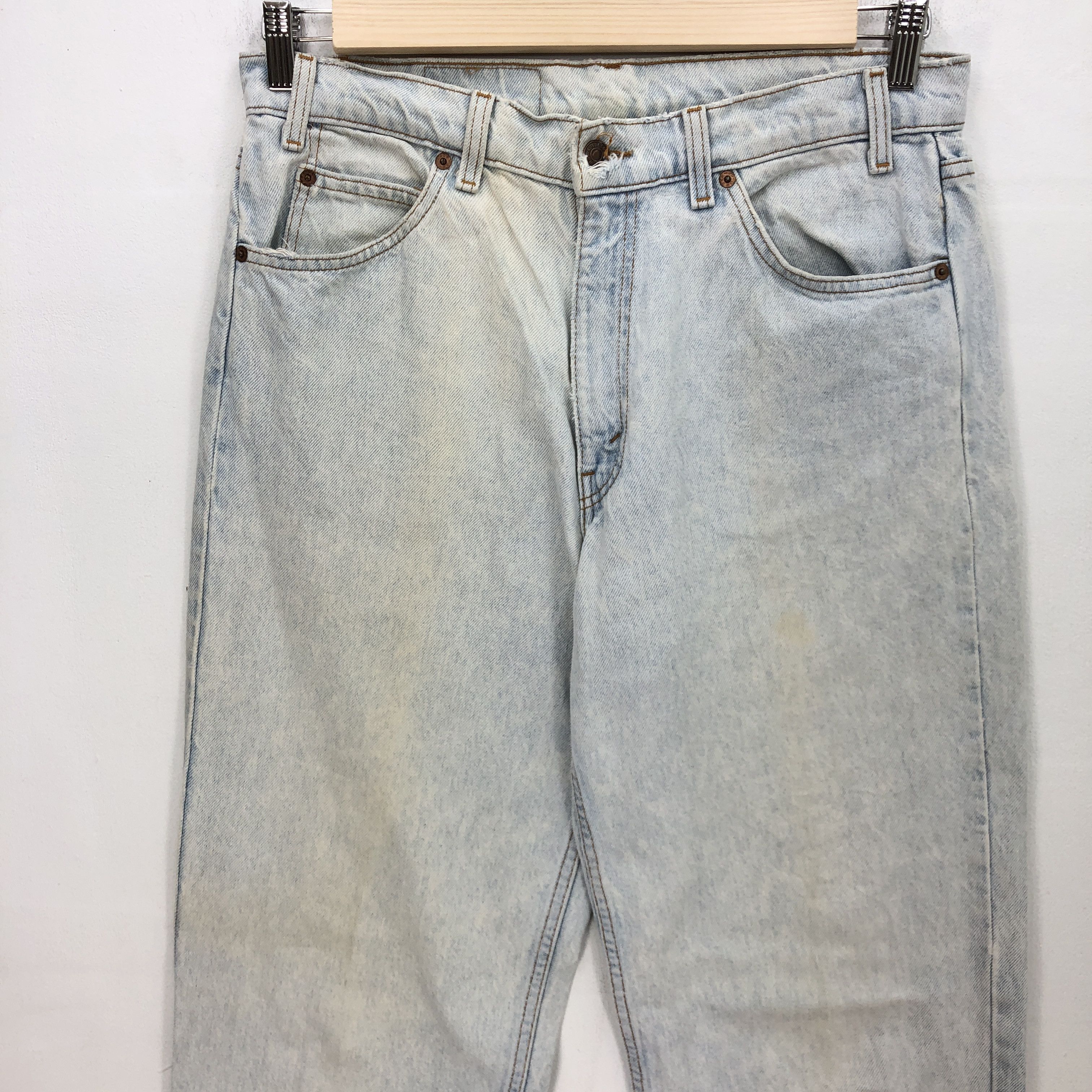 Levi's Vintage Levi's Light Wash Jeans Levis Faded Levis Denim Size US 32 / EU 48 - 3 Thumbnail