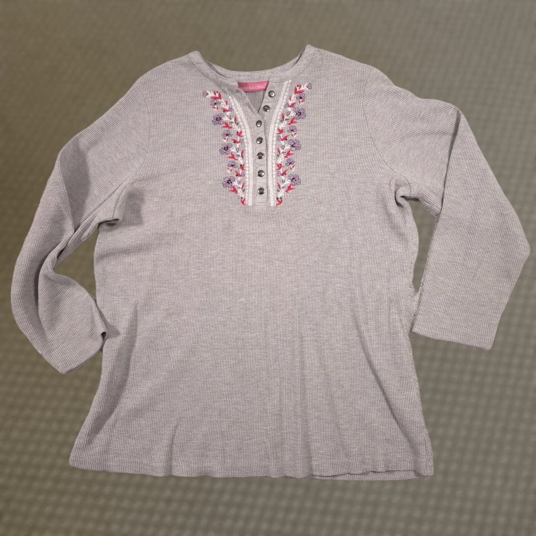 Vintage Woman Within Shirt Womens Large Gray Embroidered Henley Long Sleeve Thermal Top Size L / US 10 / IT 46 - 1 Thumbnail