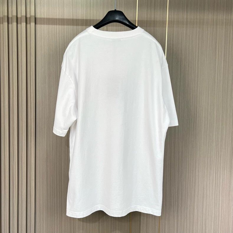 Balenciaga Balenciaga White people like short sleeves. Size US S / EU 44-46 / 1 - 2 Thumbnail