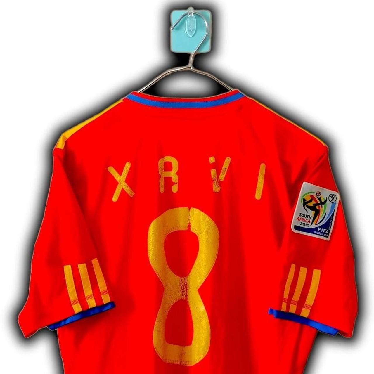 Adidas Spain 2010 2011 Home Shirt Jersey Xavi Barcelona Size US M / EU 48-50 / 2 - 1 Thumbnail