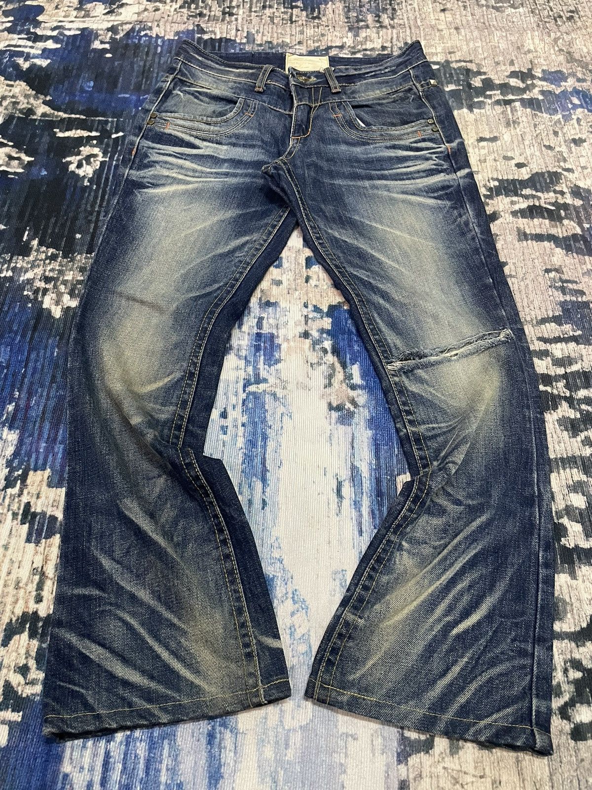 Hysteric Glamour 🇯🇵 LOLITA concert club catclaws distressed flare exotic denim Size 31" - 1 Thumbnail