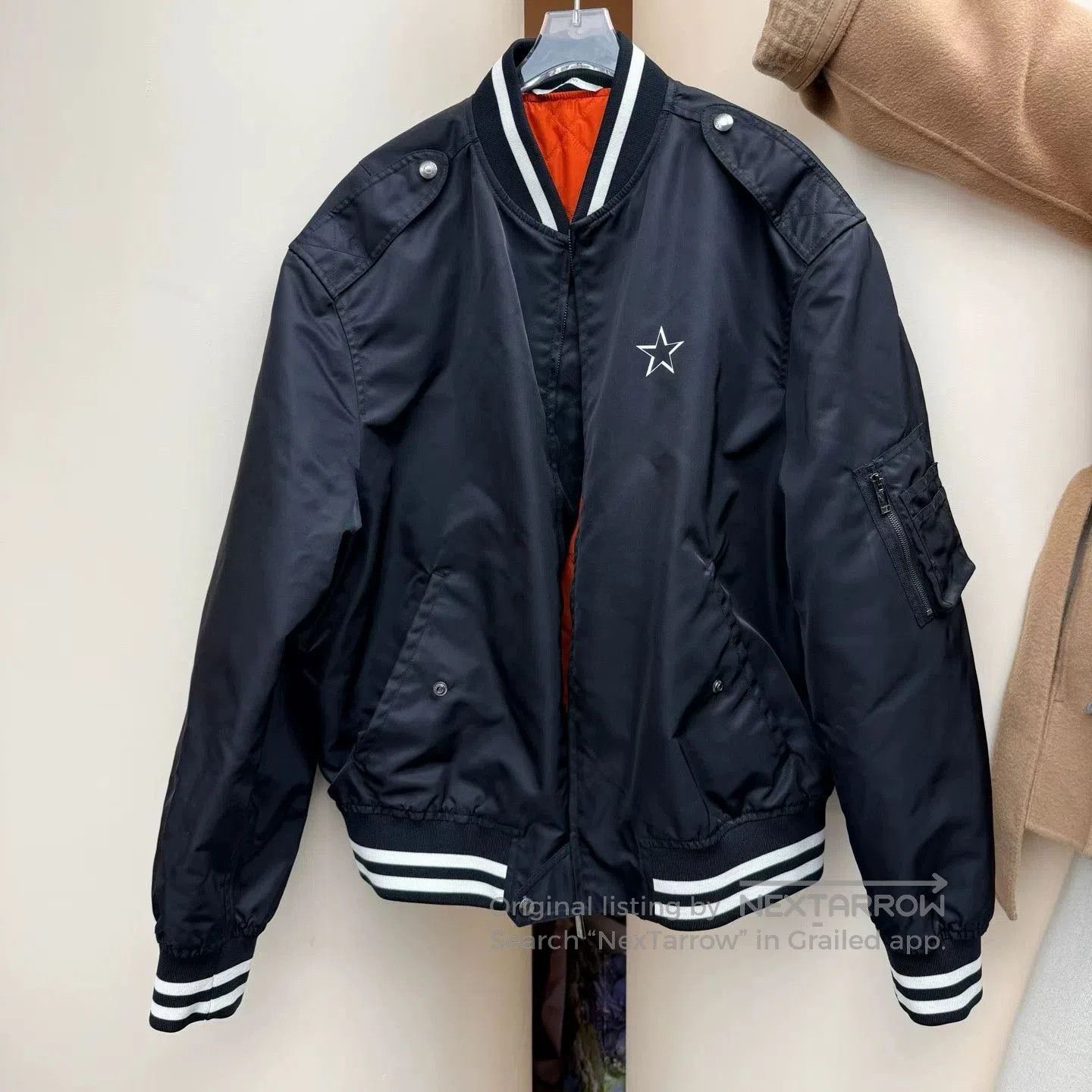Valentino Valentino Men's Black er Jacket Size 52. Size US L / EU 52-54 / 3 - 1 Thumbnail