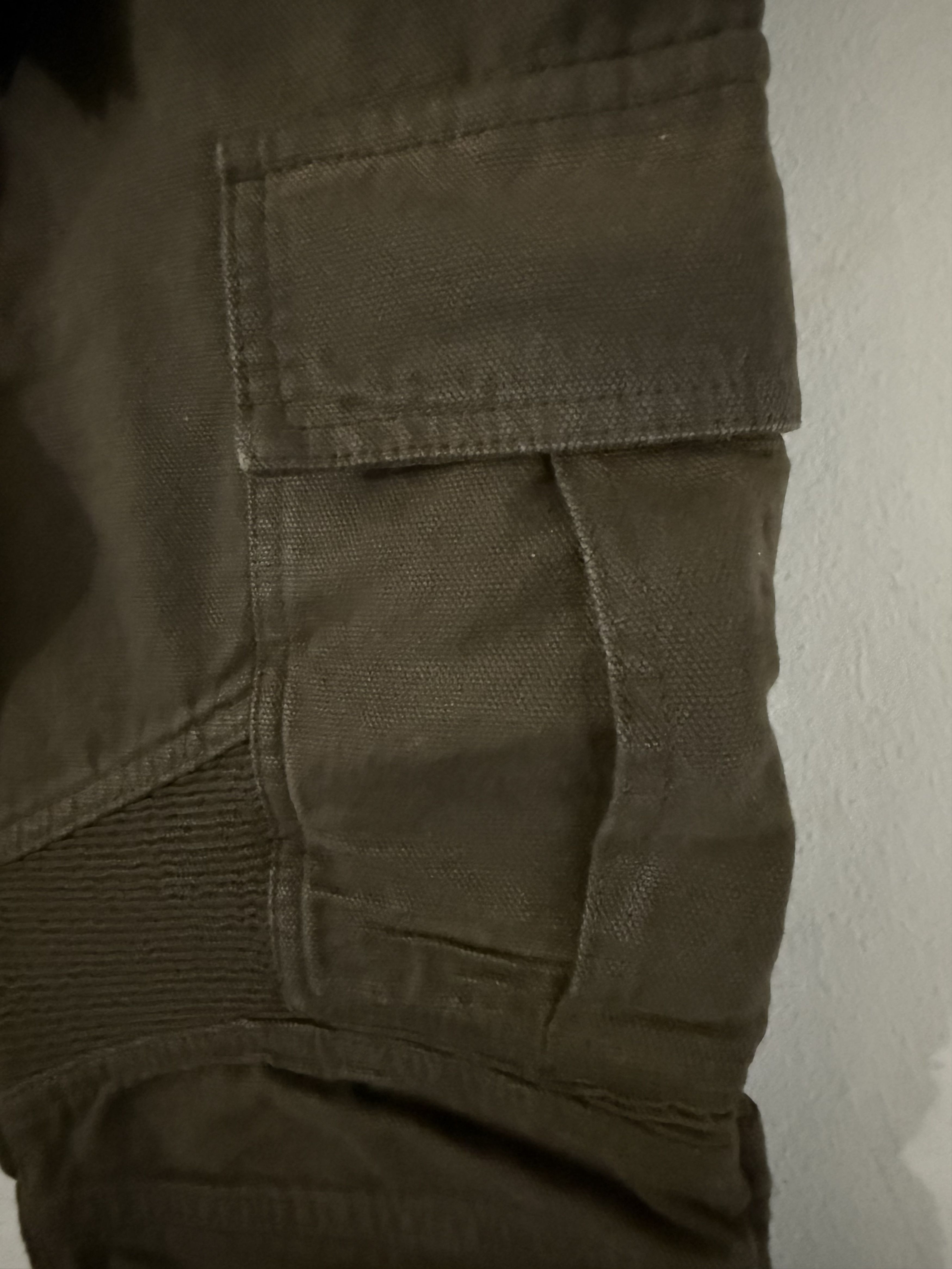 Balmain Skinny-Fit Cargo Trousers Size US 31 - 8 Thumbnail