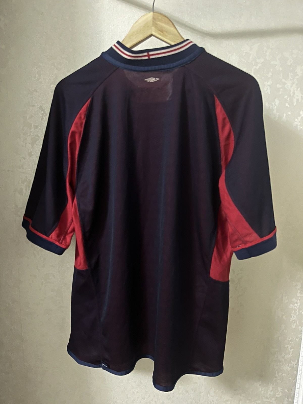 Umbro Umbro England Vintage Reversible Jersey Size US M / EU 48-50 / 2 - 7 Thumbnail