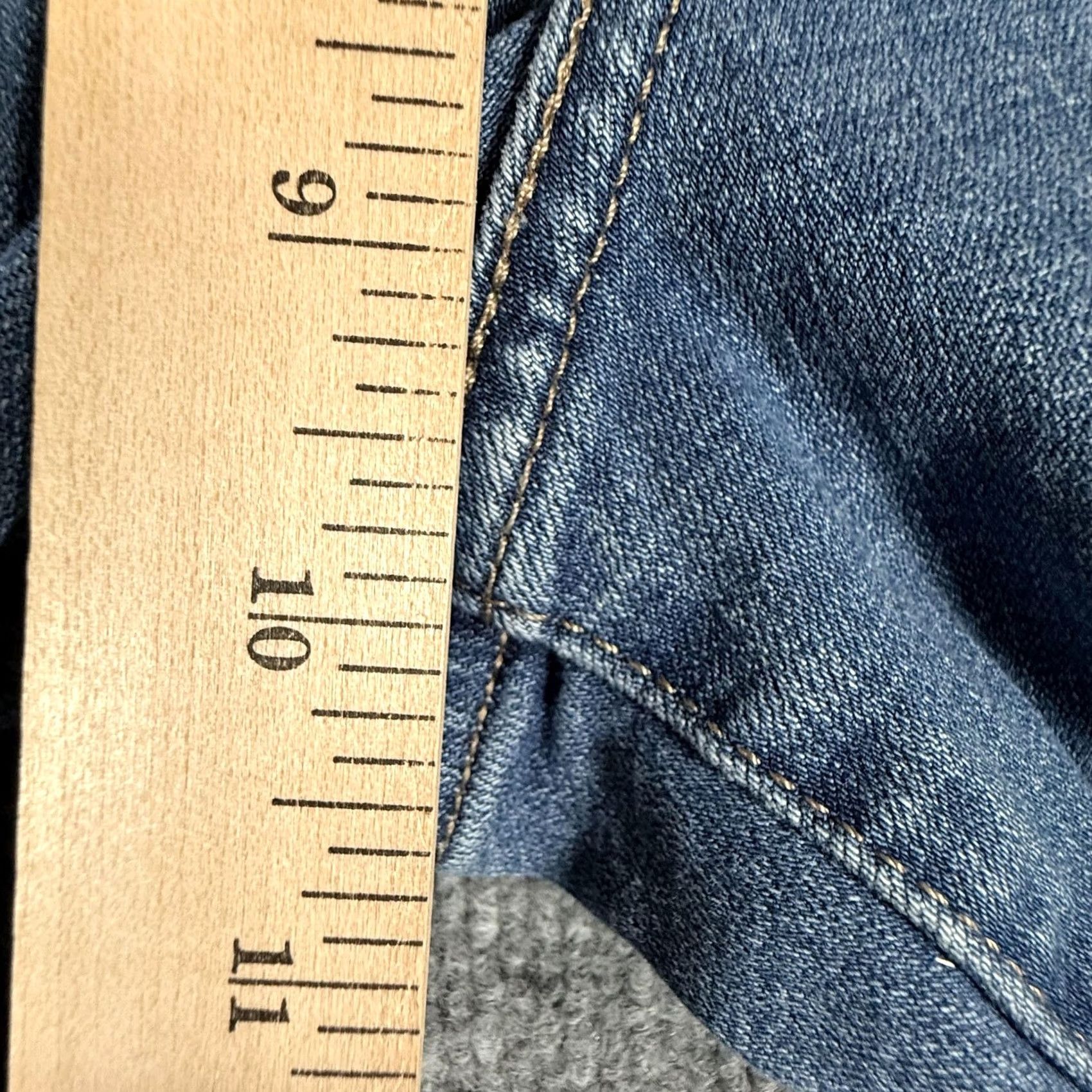 Levi's Levi's 514 Jeans Womens 32x30 Blue Medium Wash Straight Denim Pants Pockets Zip Fly Regular Inseam 29" Size 24" / US 00 / IT 34 - 6 Thumbnail