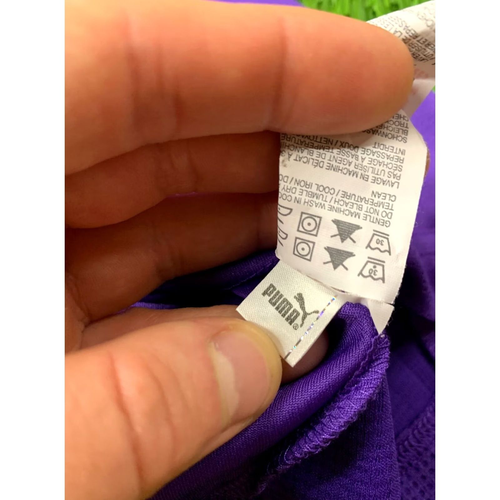 Puma PUMA ORIGINAL MEN FOOTBALL SHIRT L/S CREW NECK SIZE S Violet and White JS Jersey T-Shirt 2000s Mens Size US S / EU 44-46 / 1 - 7 Thumbnail