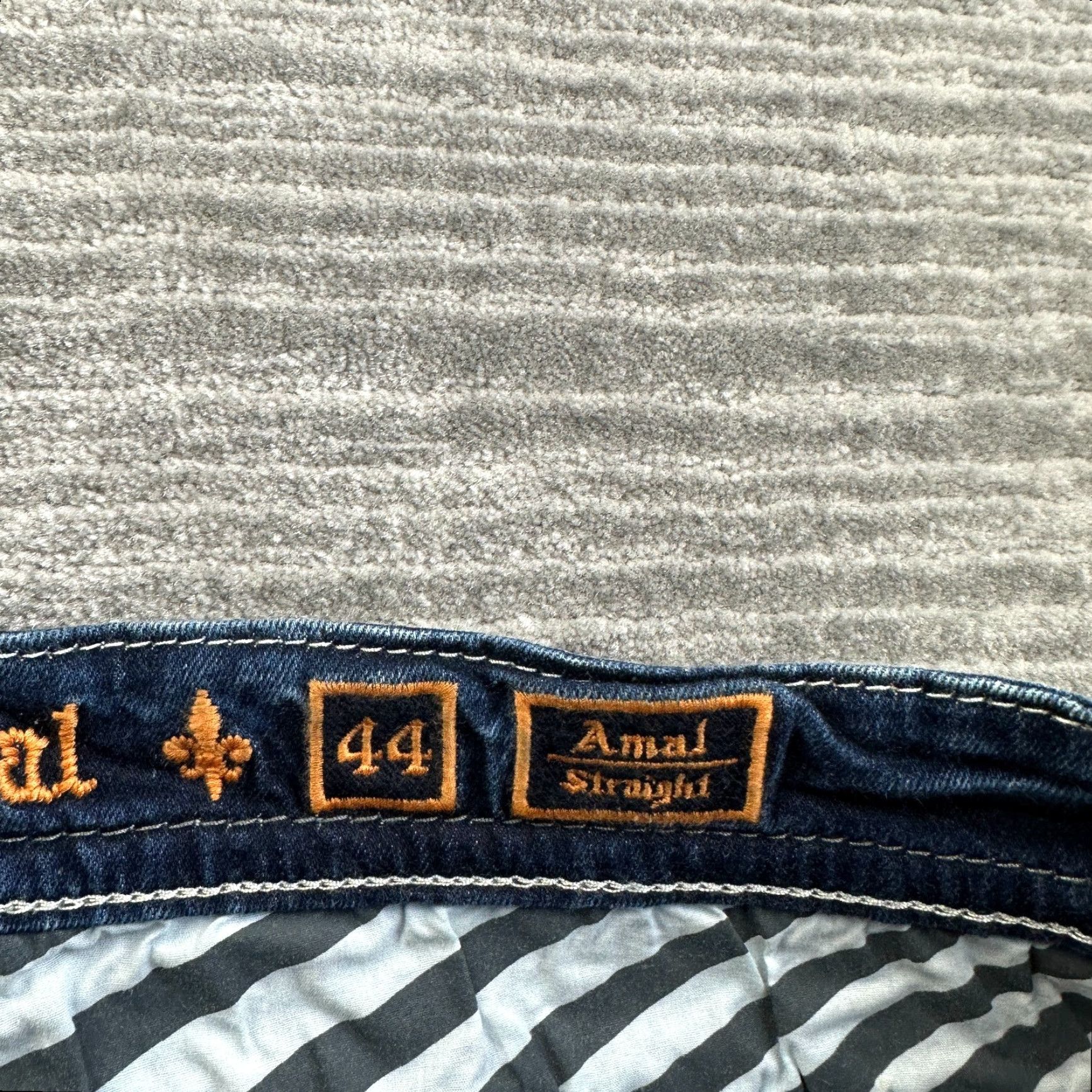 Vintage Rock Revival Jeans Mens 44x33 Blue Denim Straight 90s Regular Cotton Denim Pants Amal} Size US 44 / EU 60 - 4 Thumbnail