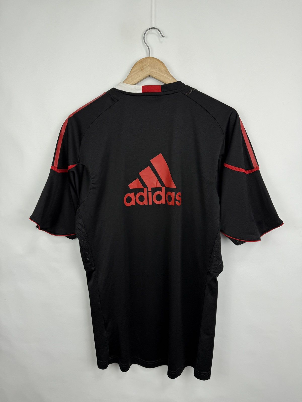 Adidas 🏴󠁧󠁢󠁥󠁮󠁧󠁿 2010 Adidas Liverpool FC Away Soccer Jersey Rare Retro Y2K Size US M / EU 48-50 / 2 - 9 Thumbnail