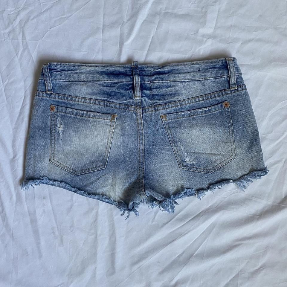 Dsquared2 Dsquared2 low rise denim mini shorts Size 28" / US 6 / IT 42 - 4 Thumbnail