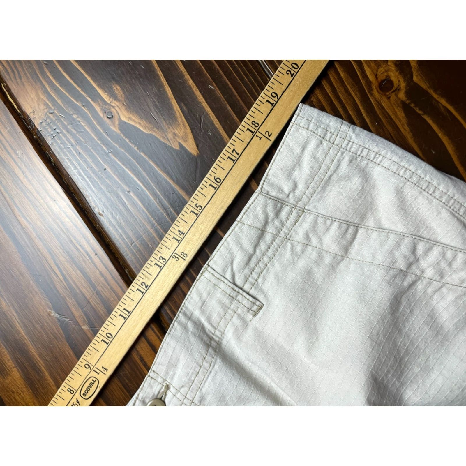Vintage Woolrich Shorts Men 38 Cargo Pockets Tan Brown Cargo Short Regular Pockets Men Vintage No N/A Size US 38 / EU 54 - 6 Thumbnail