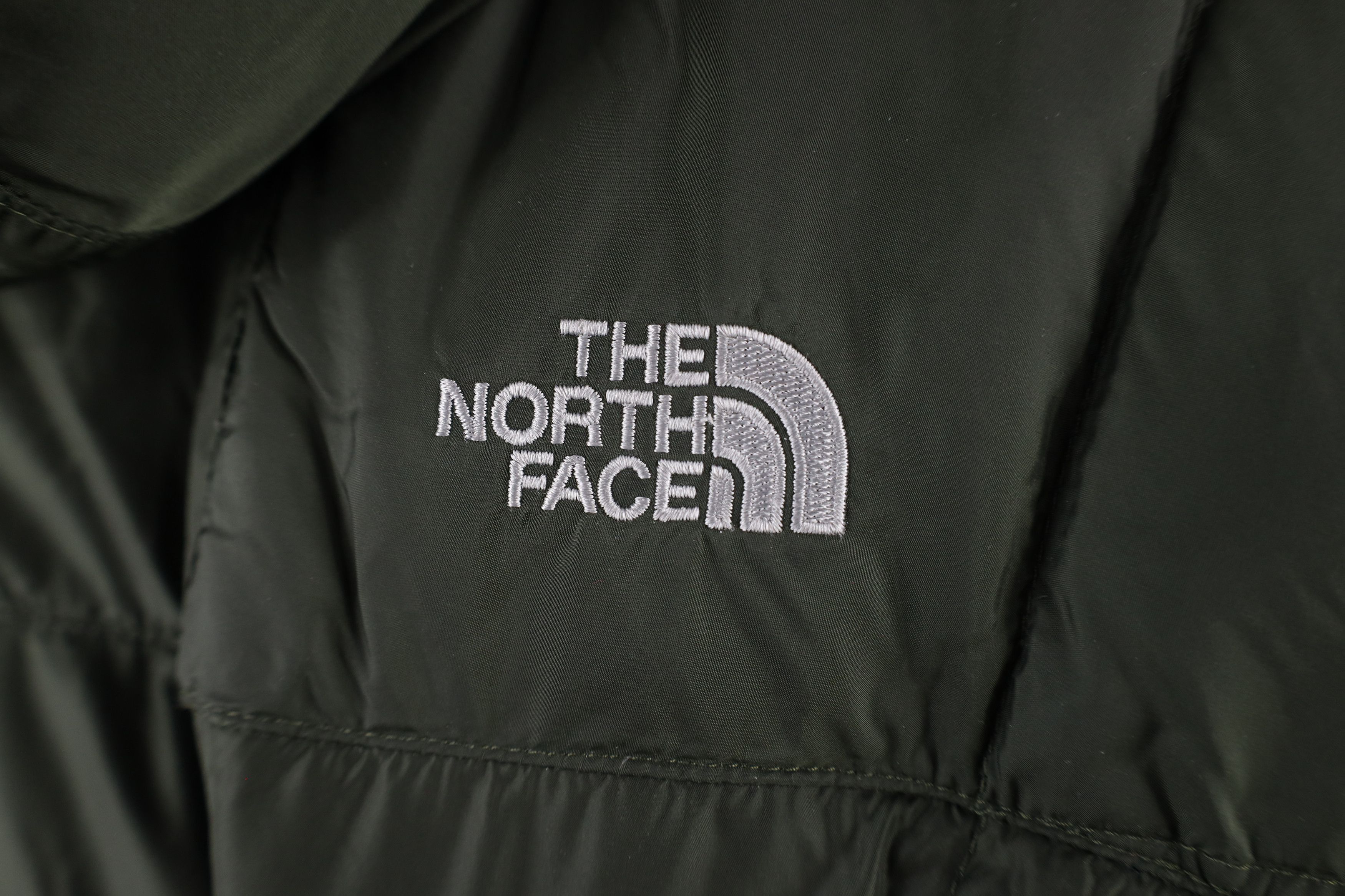 The North Face × Vintage The North Face Duck Down Hooded Puffer Parka Jacket Green Size XL / US 12-14 / IT 48-50 - 17 Thumbnail