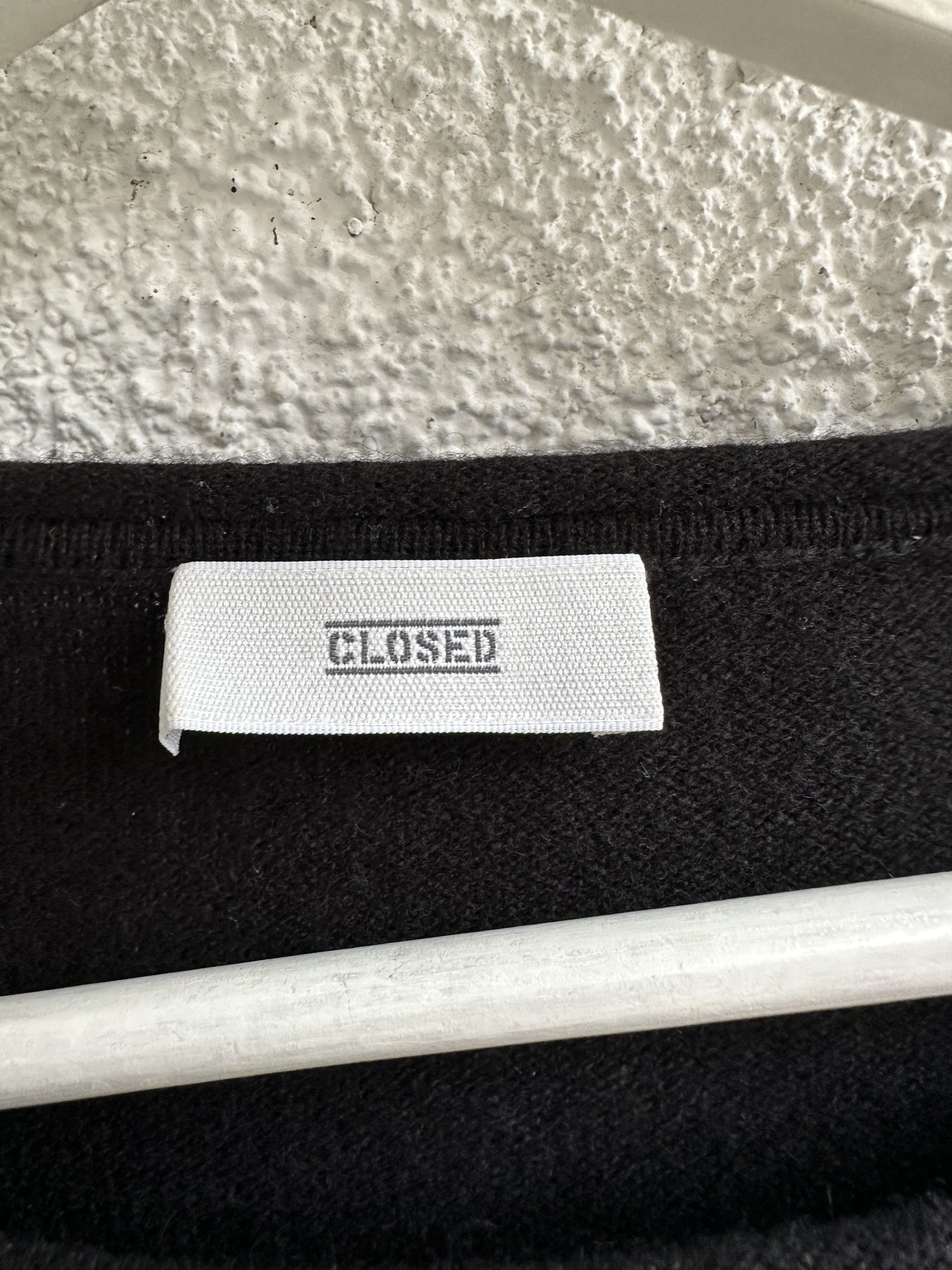 CLOSED black cashmere sweater Size US S / EU 44-46 / 1 - 4 Thumbnail