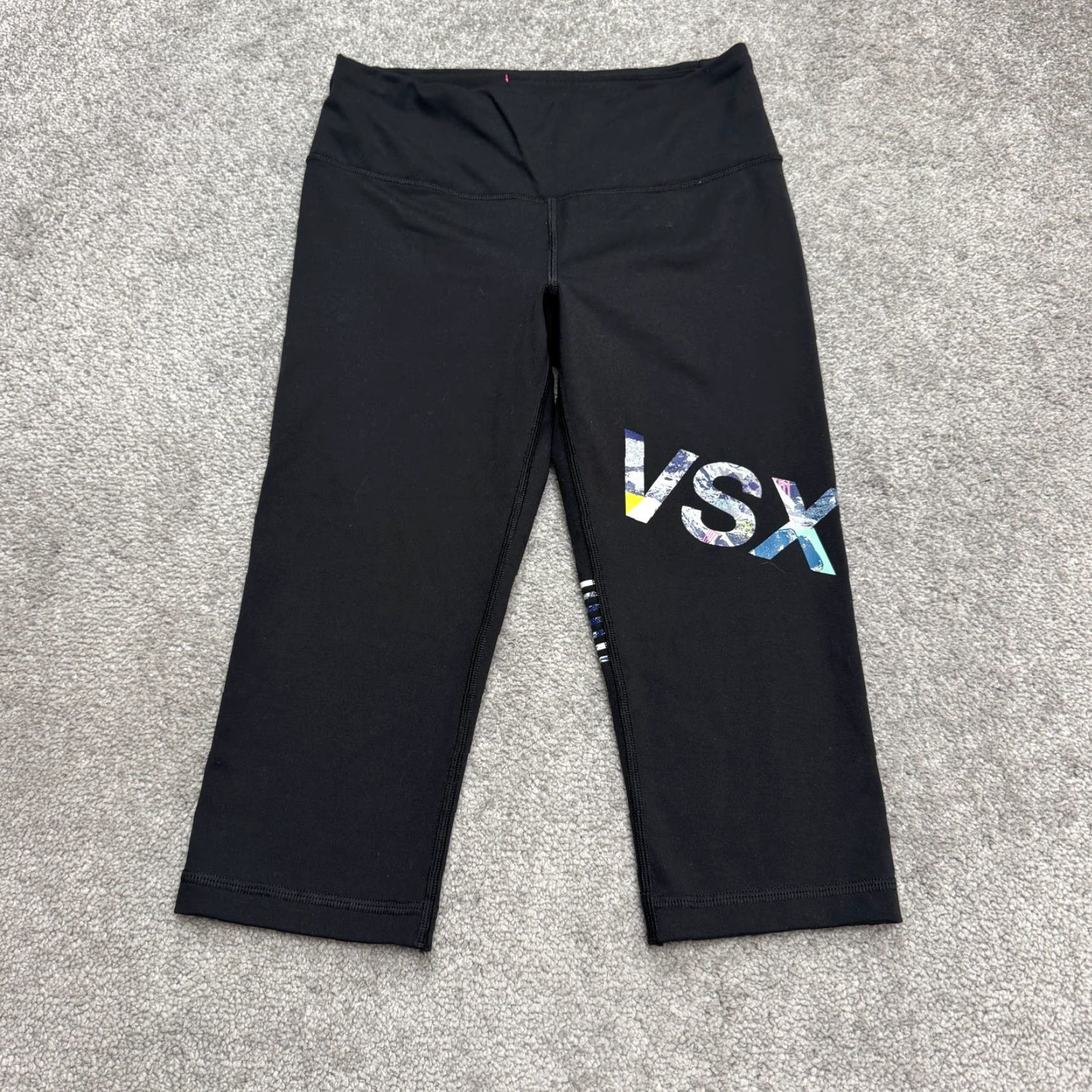 Victoria's Secret VINTAGE Victoria's Secret VSX Sport Knockout Crop Active Leggings Women S Black NWOT Size 28" / US 6 / IT 42 - 2 Thumbnail