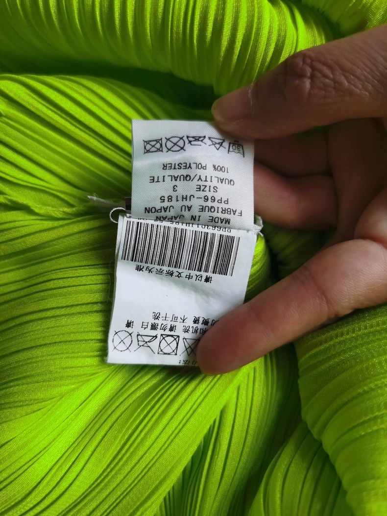Issey Miyake Issey Miyake size:3 Green pleated dress Size M / US 6-8 / IT 42-44 - 2 Thumbnail