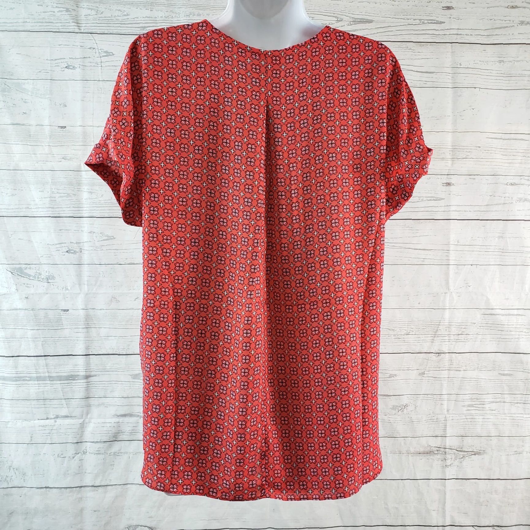 Vintage Max Studio Womens Printed Top XS Red Short Sleeve Blouse, Pullover, Floral, Polyester, Size XS, Womens Size XS / US 0-2 / IT 36-38 - 4 Thumbnail