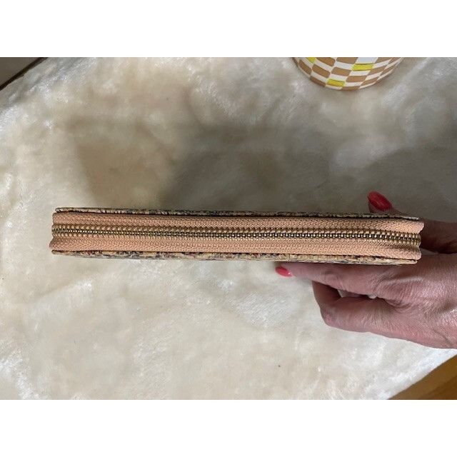 The Unbranded Brand Sustainable Luxury | Long CORK Wallet from Portugal – Eco-Fr Size ONE SIZE - 4 Thumbnail