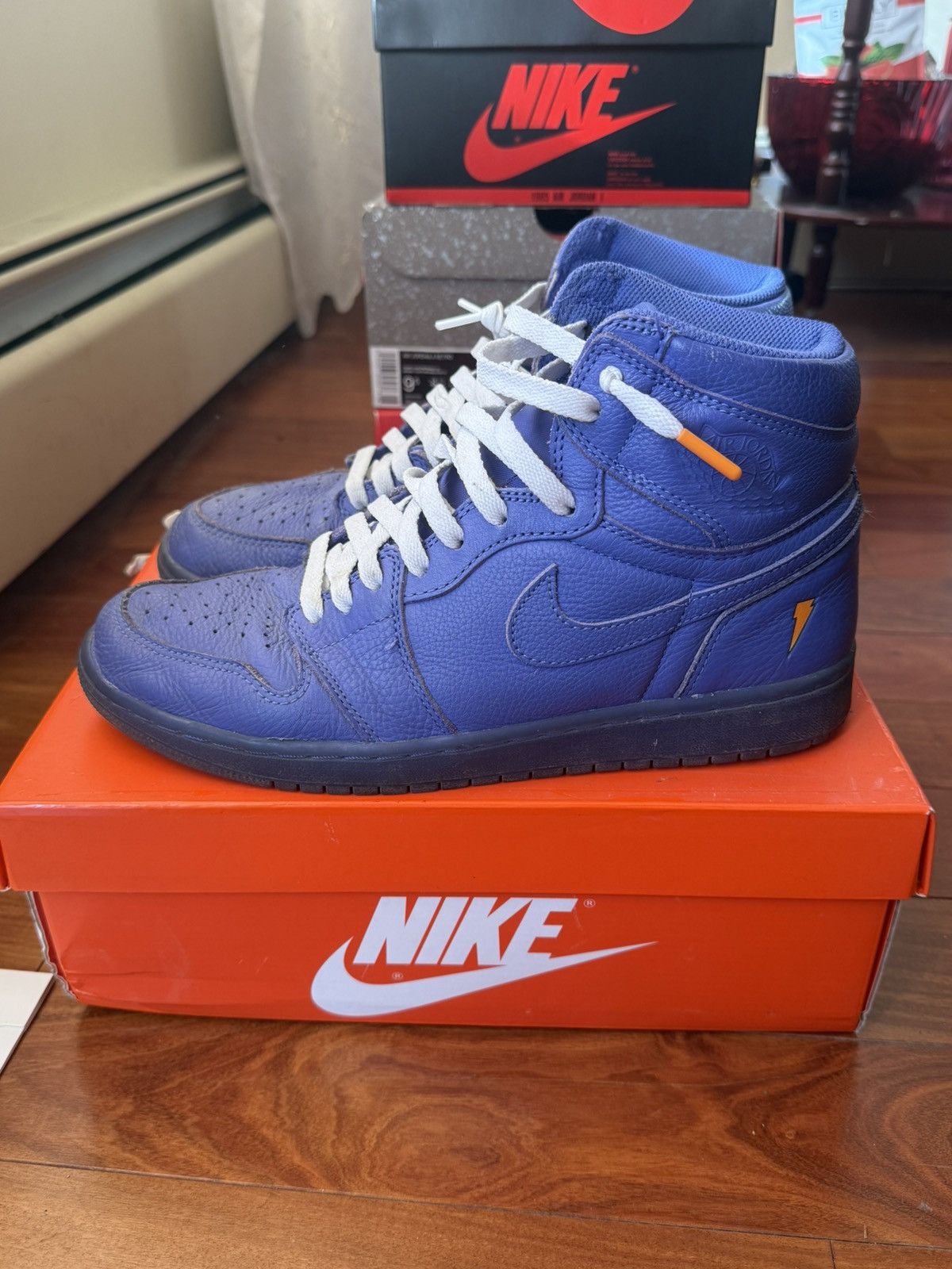 Gatorade × Jordan Brand Jordan 1 x Gatorade Size US 9.5 / EU 42-43 - 3 Thumbnail