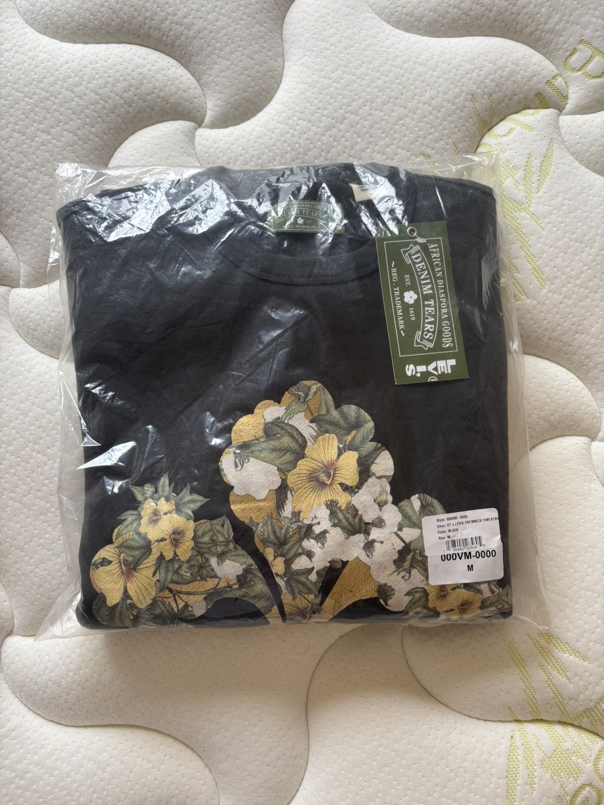 DENIM TEARS × Levi's Denim Tears x Levi’s Cotton Fleur De-Lis Crewneck ‘Charcoal’ Size US M / EU 48-50 / 2 - 5 Thumbnail
