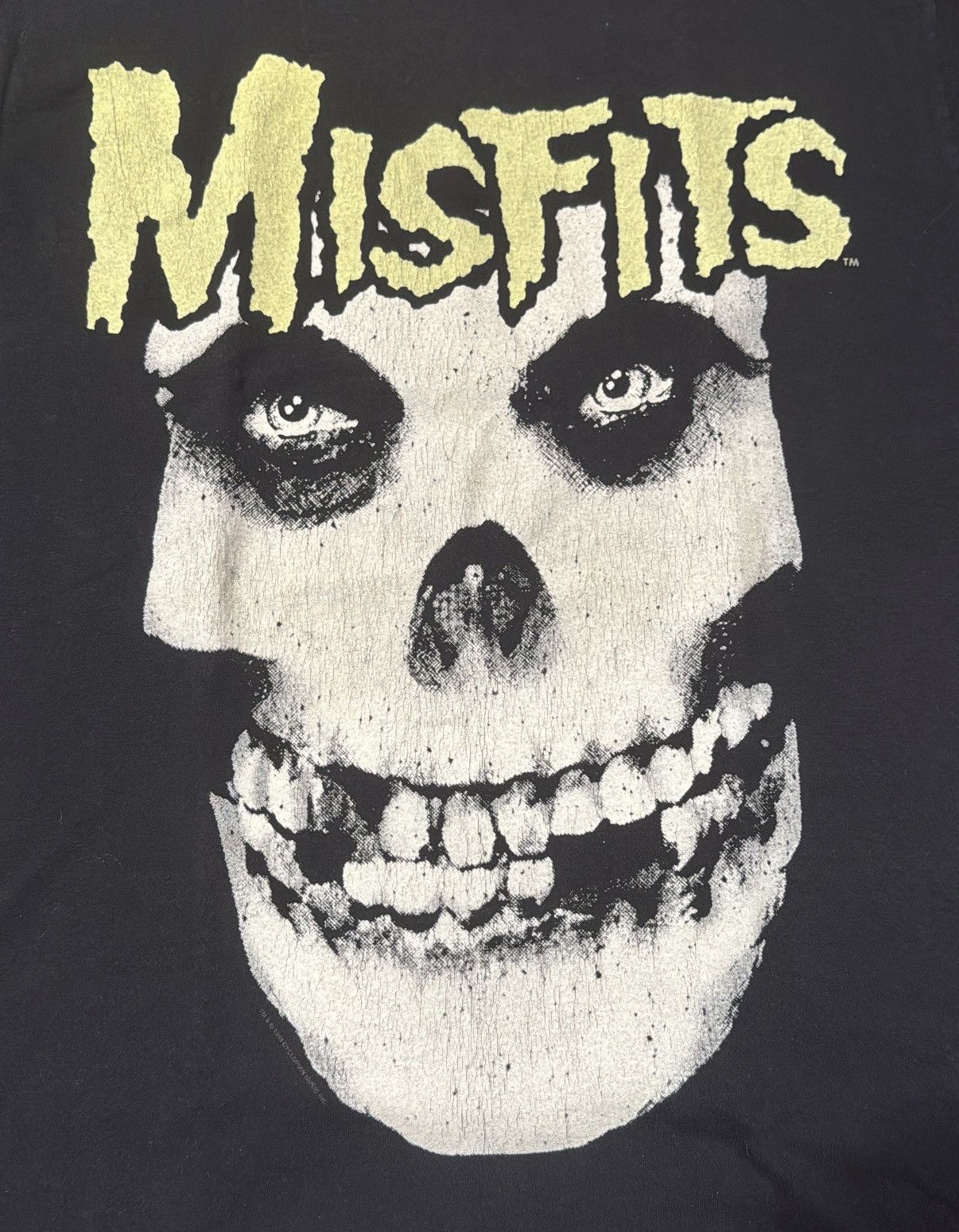 Misfits Vintage 1995 Misfits OG Glow in the Dark Skull T-shirt XL Size US XL / EU 56 / 4 - 2 Thumbnail