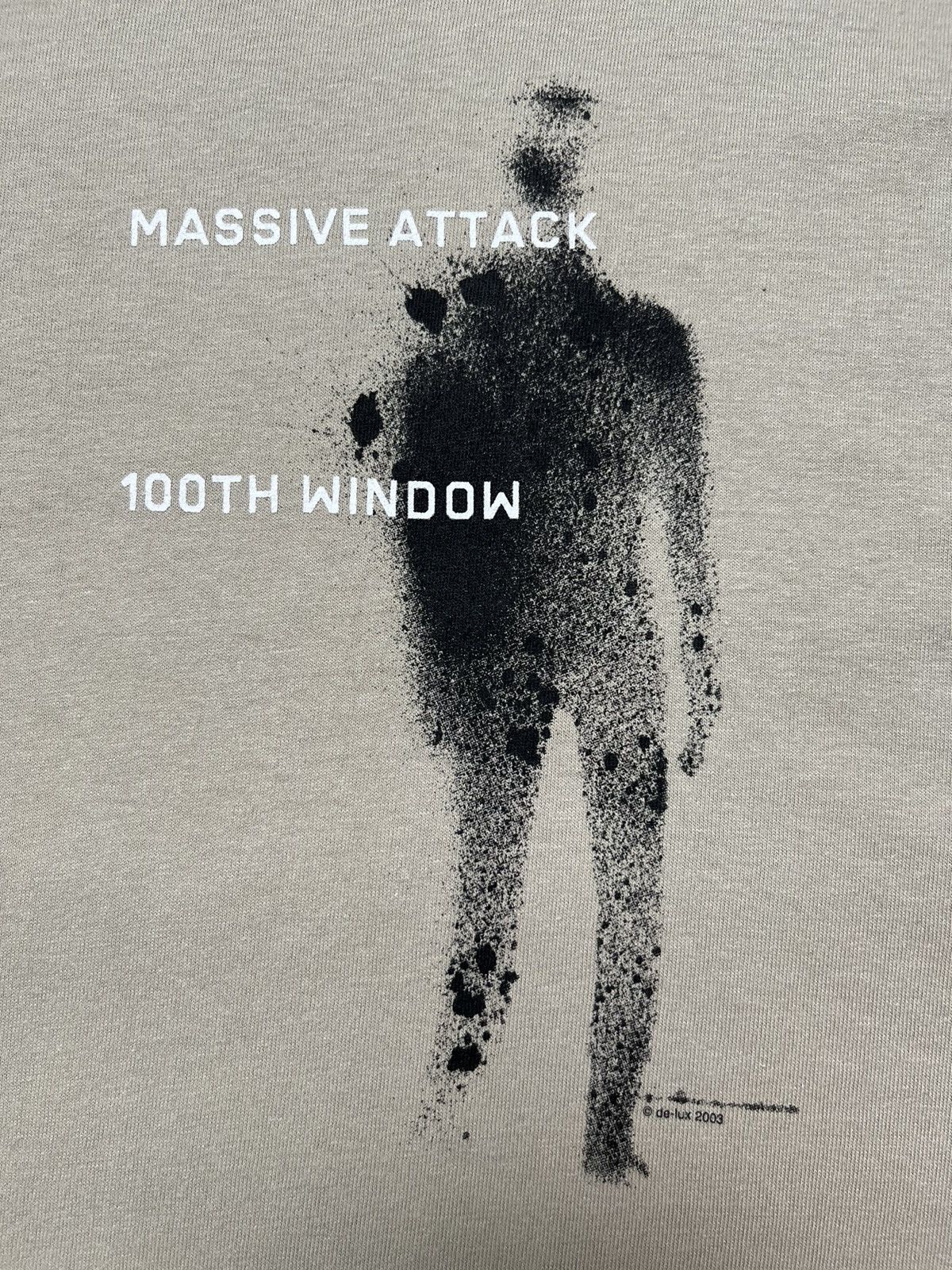Vintage Very Rare Vintage Massive Attack 100th Window 2003 Album Tee Size US XL / EU 56 / 4 - 3 Thumbnail