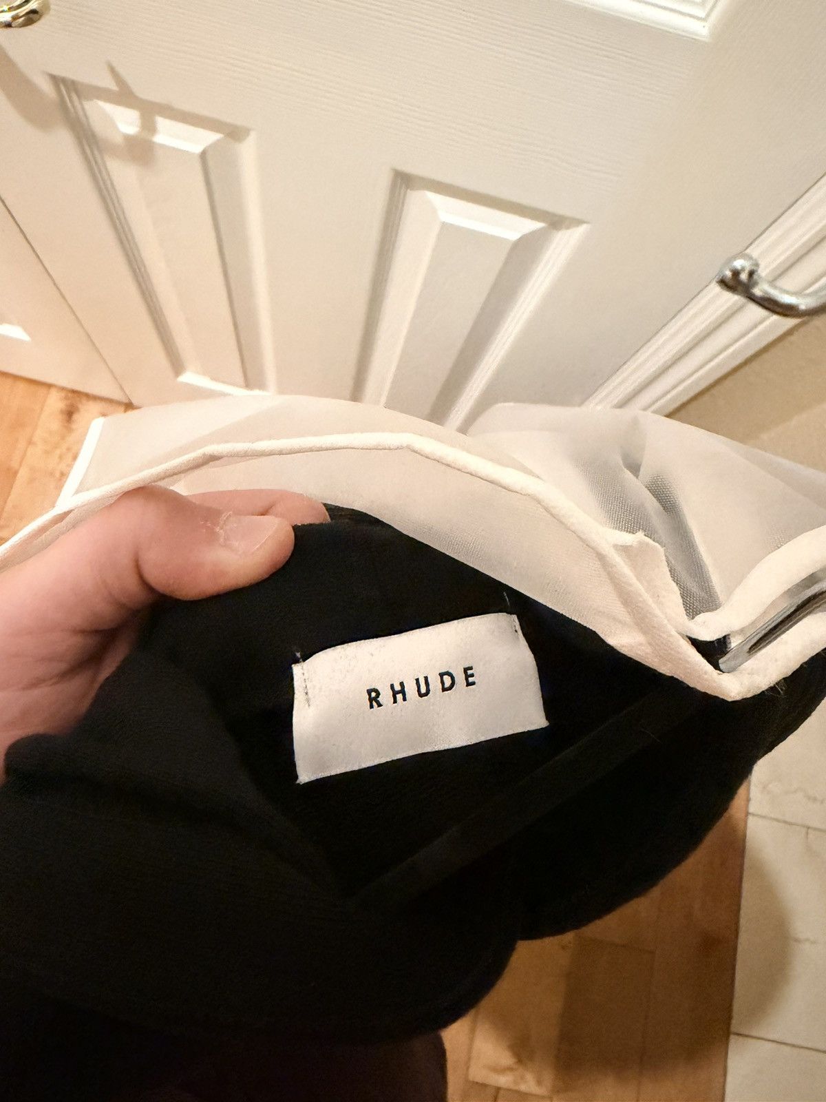 Rhude Rhude “Smoker Die Young” Size US M / EU 48-50 / 2 - 9 Thumbnail