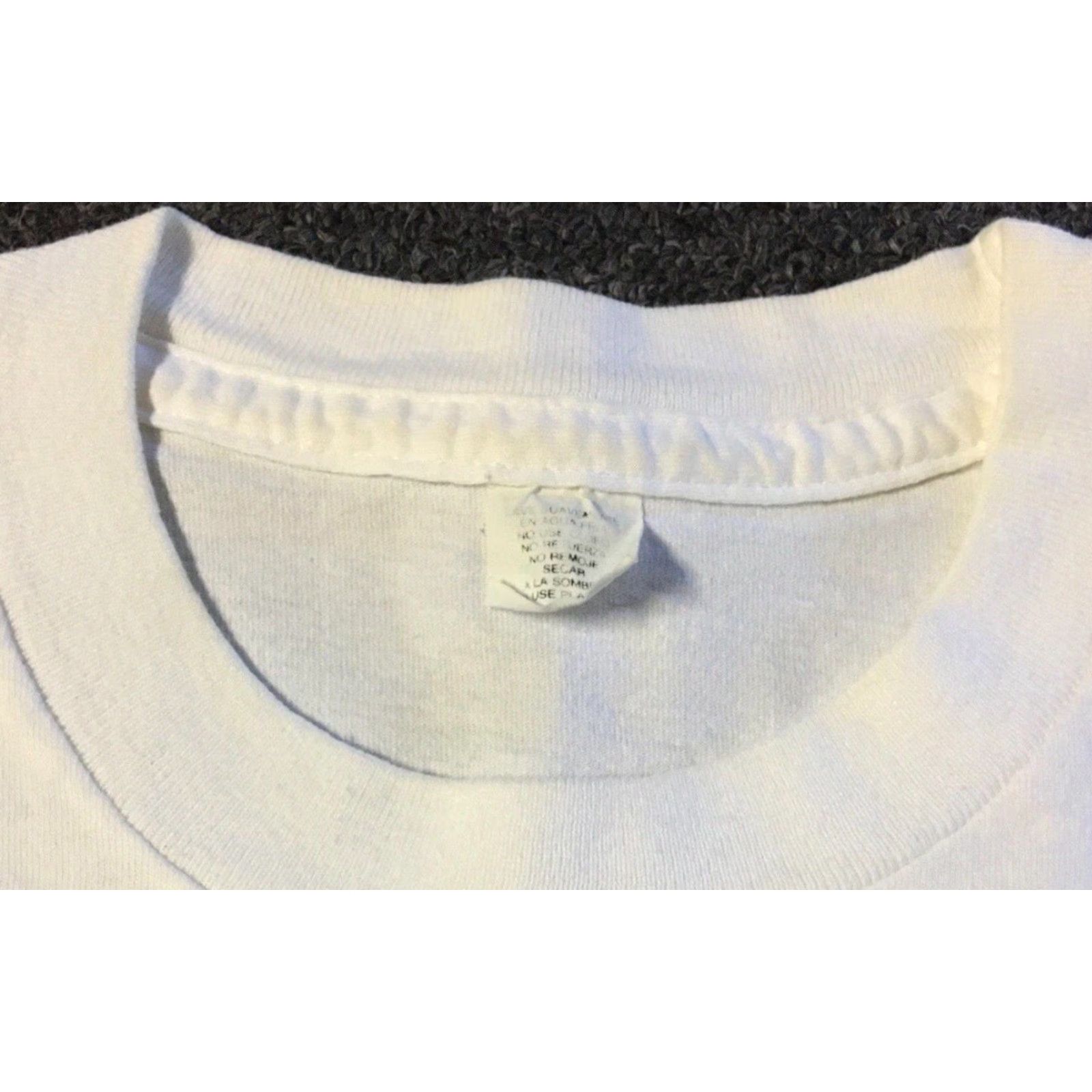 Vintage VINTAGE Costa Rica Flower Spellout Shirt M White 90s 80s Beach Surf Nature Art Grunge USA Mens T-Shirt Size US M / EU 48-50 / 2 - 6 Thumbnail