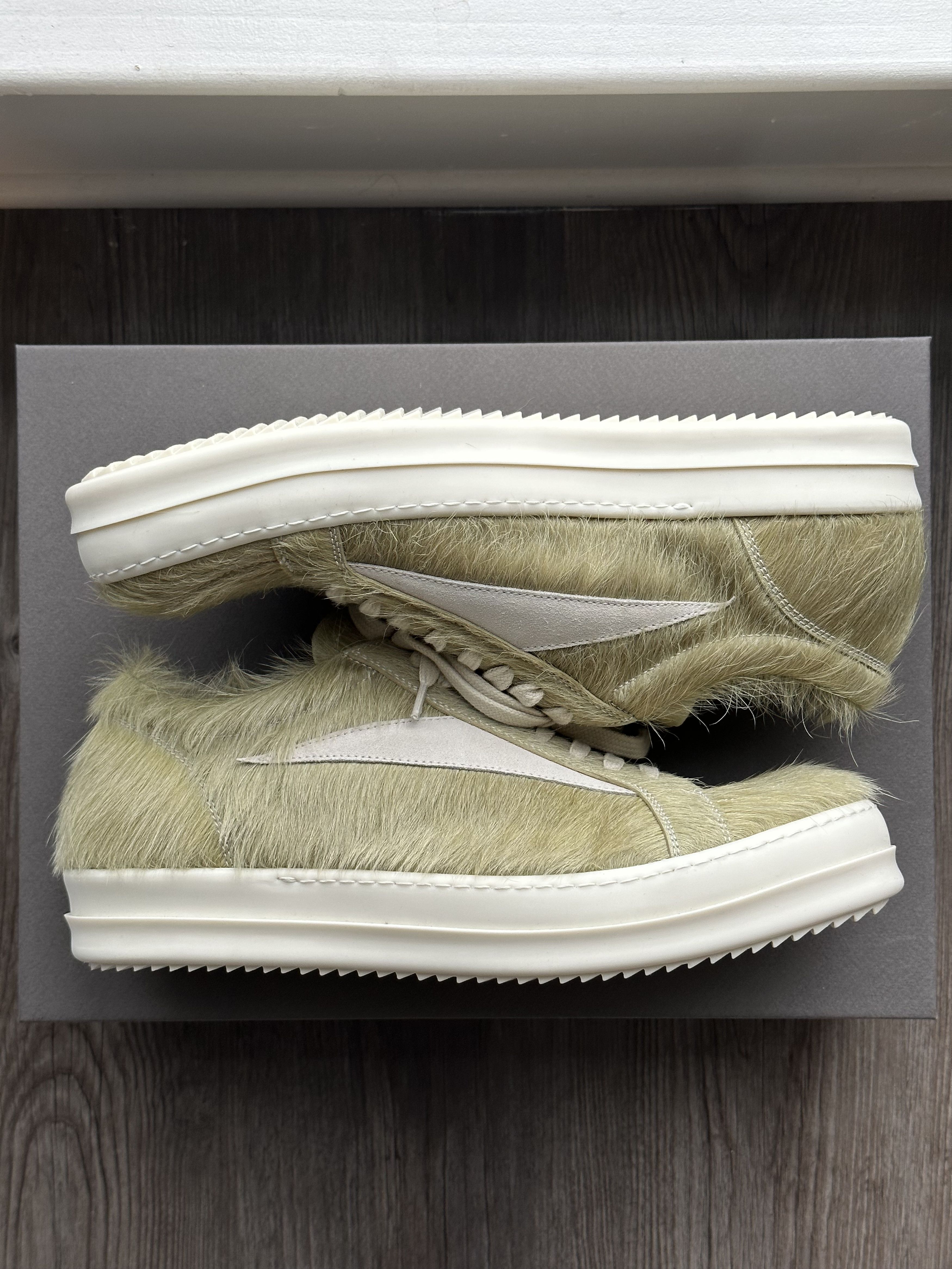 Rick Owens FW23 LUXOR RUNWAY VINTAGE SNEAKER PONYHAIR Size US 10 / EU 43 - 2 Thumbnail