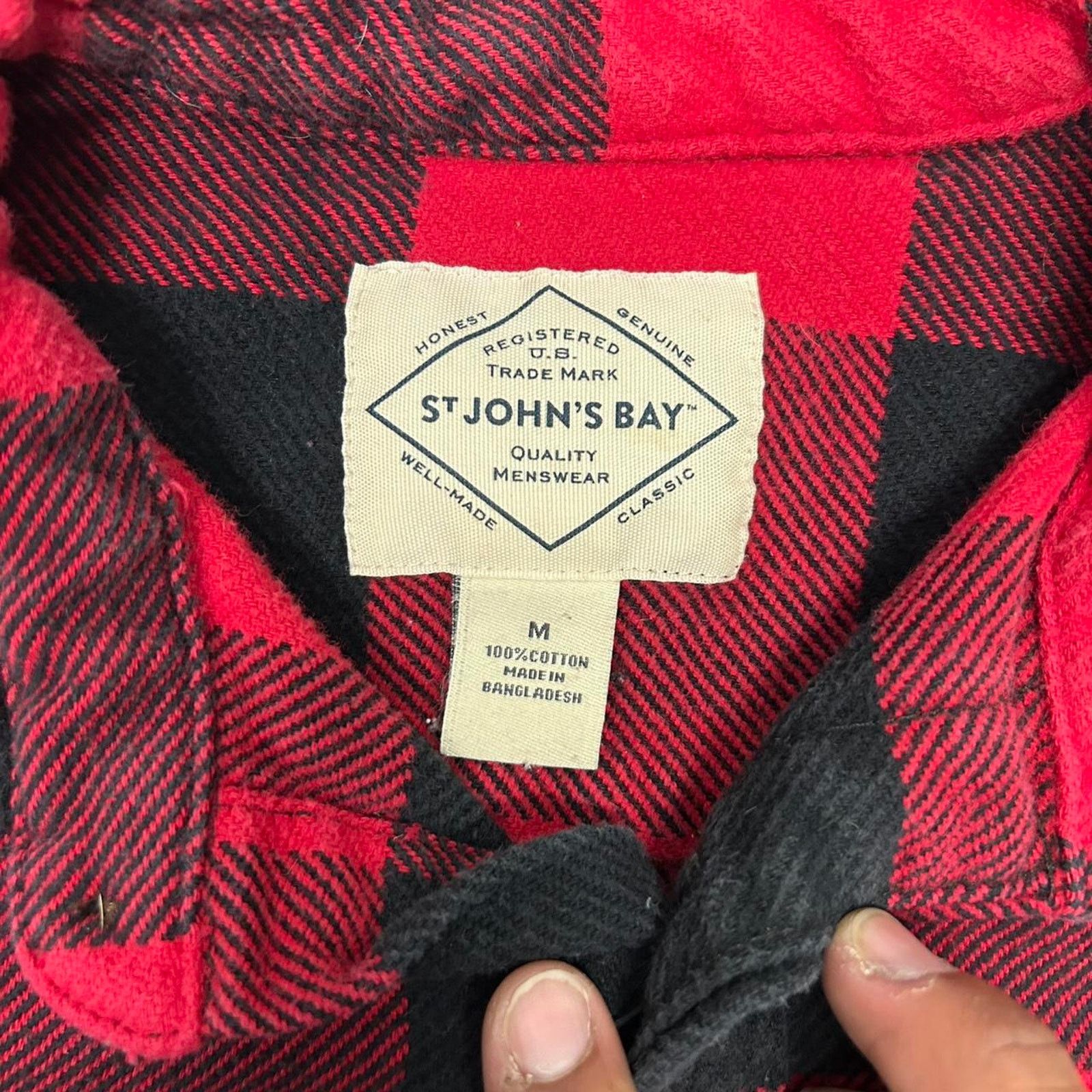 Other Red and black St. Johns bay plaid button-up shirt Size US M / EU 48-50 / 2 - 3 Thumbnail