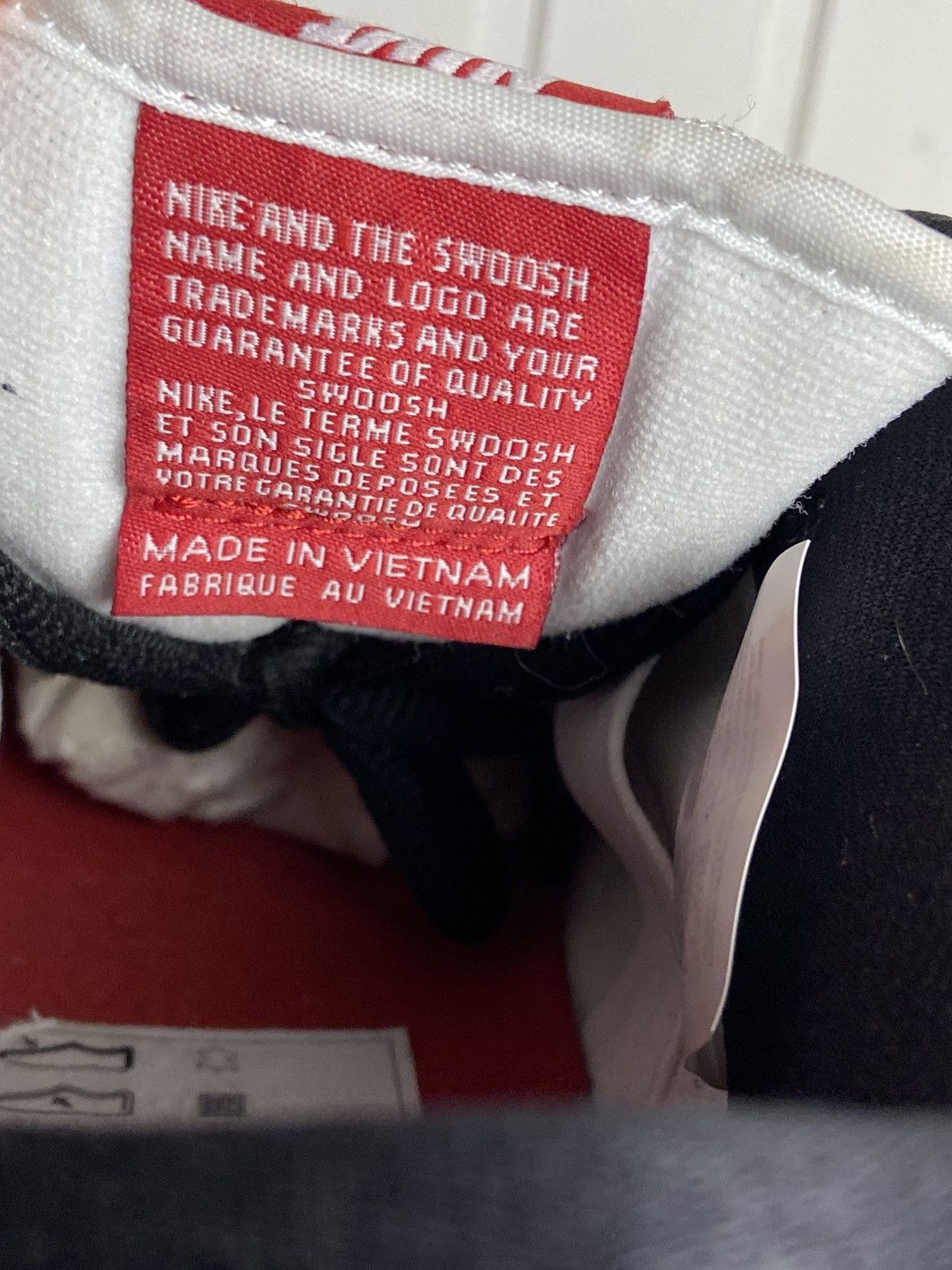 Nike Used Nike SB Dunk Low Pro "J-Pack Chicago" Size 7US/40EU Size US 7 / EU 40 - 8 Thumbnail