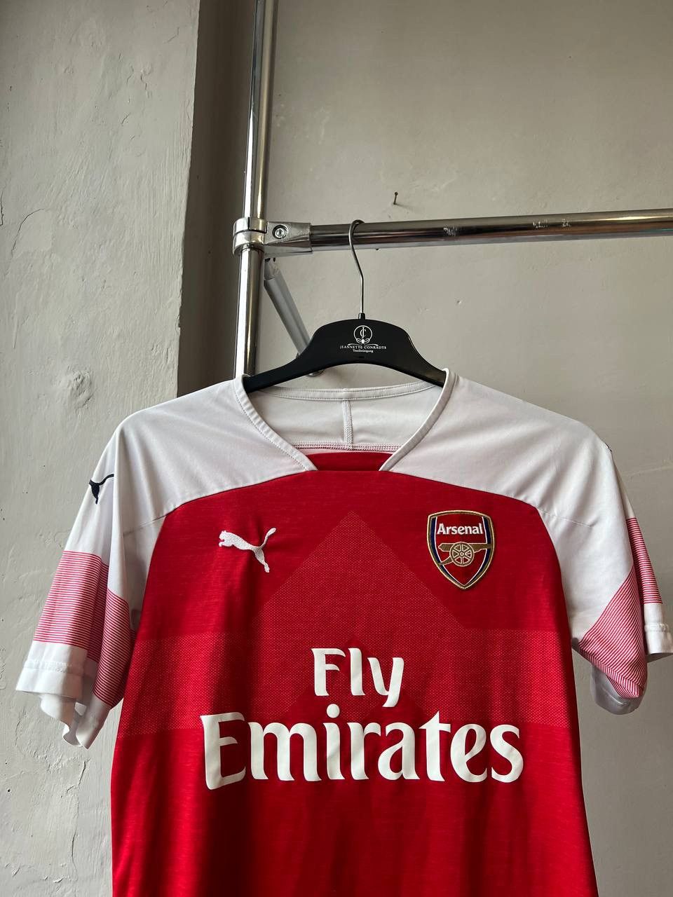 Puma 2018/19 ARSENAL FC HOME SOCCER JERSEY FOOTBALL SHIRT SIZE M Size US M / EU 48-50 / 2 - 3 Thumbnail