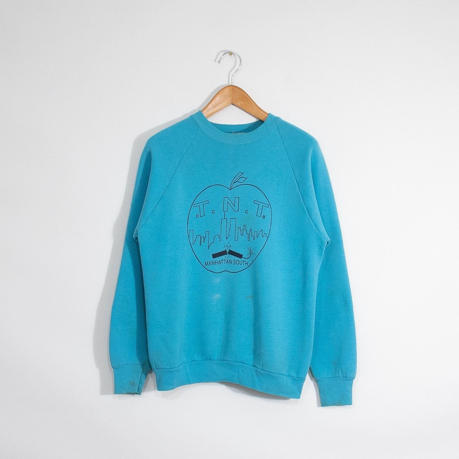 Vintage Vintage 90s Manhattan New York Sweatshirt Medium Big Apple Size US M / EU 48-50 / 2 - 1 Thumbnail
