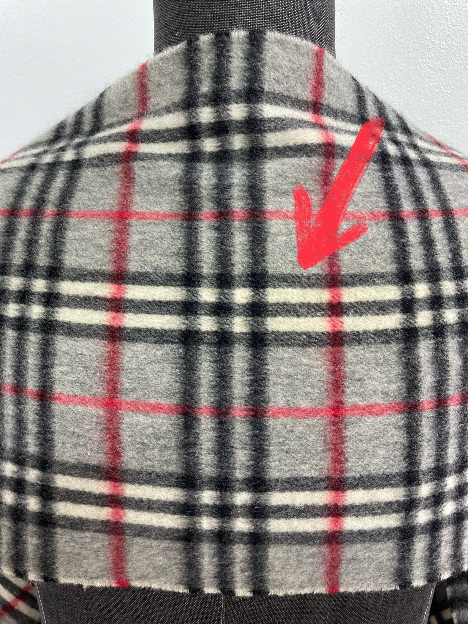 Burberry Burberrys Scarf / Muffler - 6192 Size ONE SIZE - 5 Thumbnail
