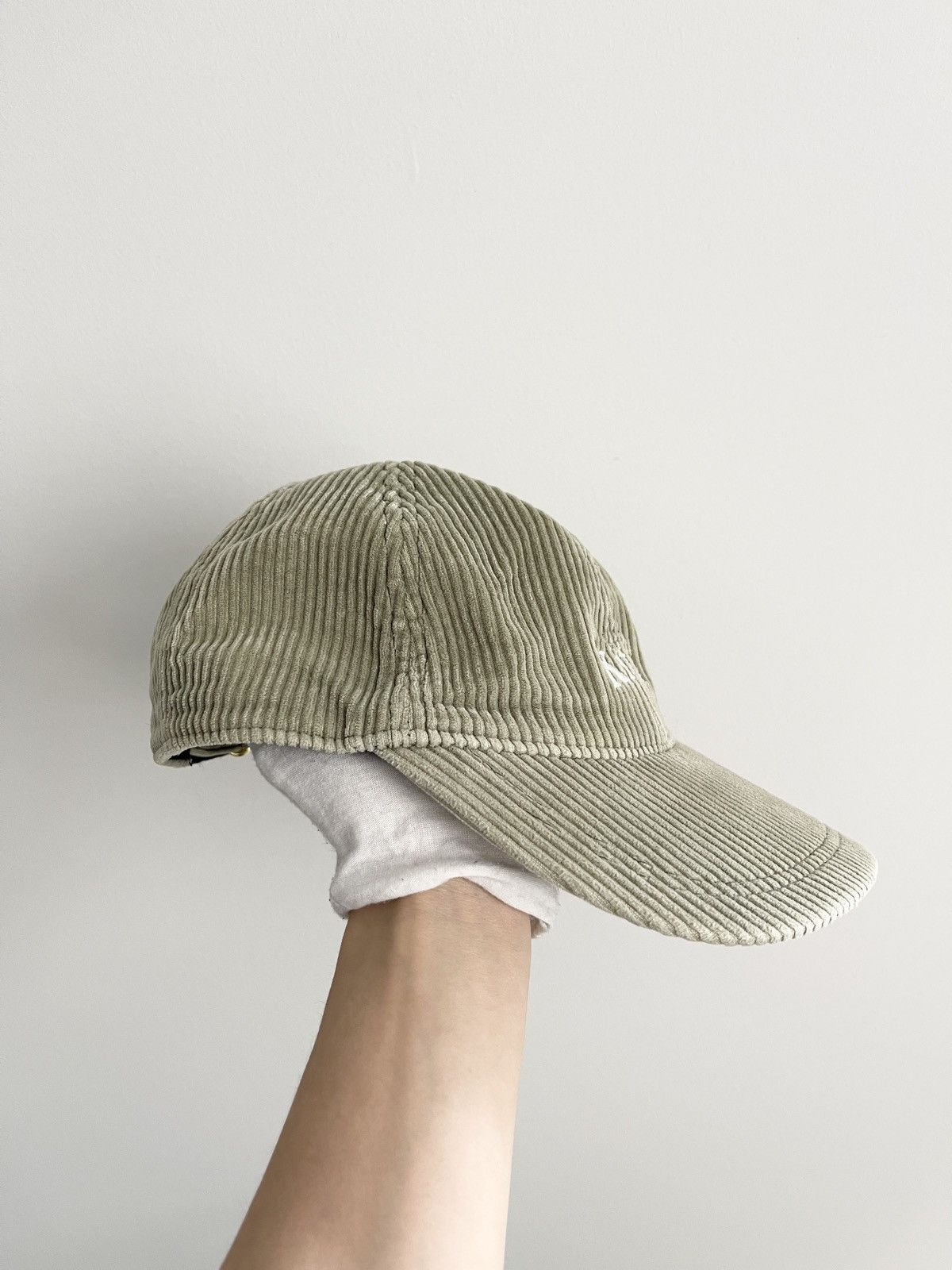 Kith × New Era STEAL! KITH Logo Corduroy Hat in Green Size ONE SIZE - 3 Thumbnail