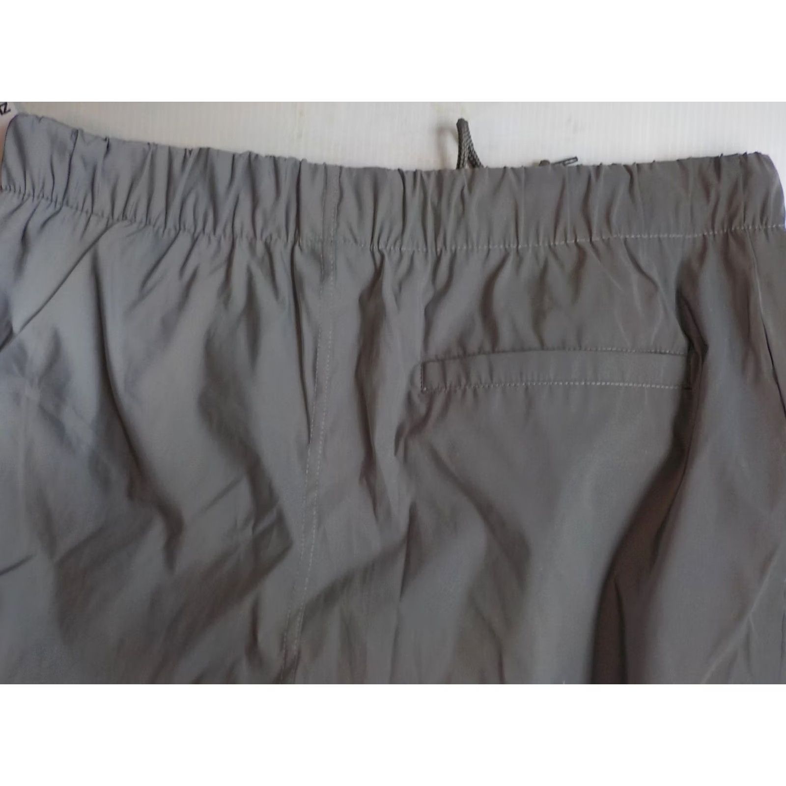 Rainbow SALEM 7 Mens Reflective Joggers Gray with Rainbow Lettering SZ XL NWT Polyester Pants Jogger Activewear mens Size US 34 / EU 50 - 4 Thumbnail